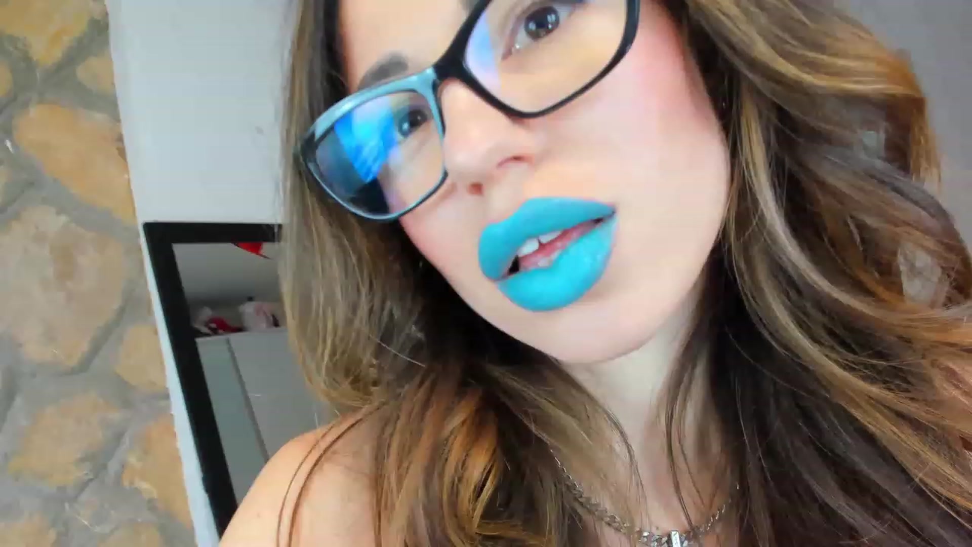 Gallery image thumbnail from AnnasCloset's myfreecams stream on, 02/02/2023, 22:25 image 5 of 20