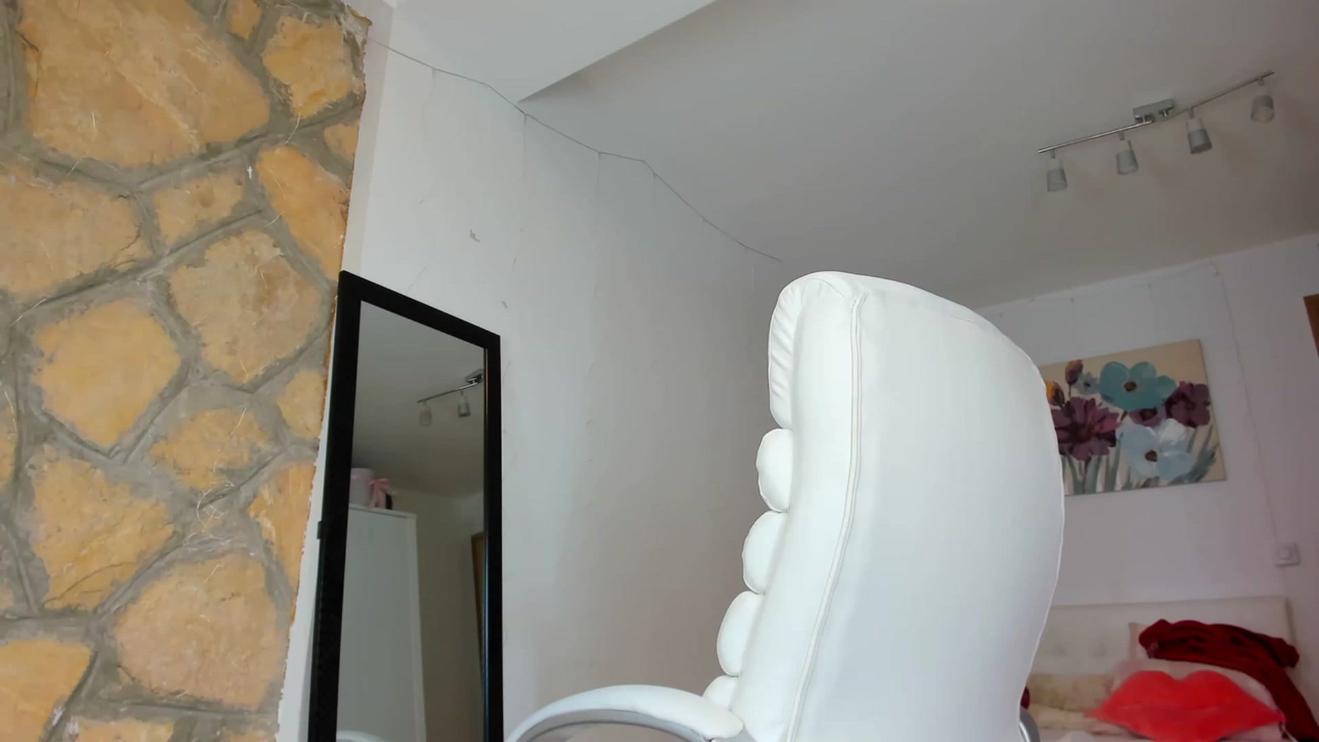 Gallery image thumbnail from AnnasCloset's myfreecams stream on, 03/03/2023, 02:25 image 7 of 20