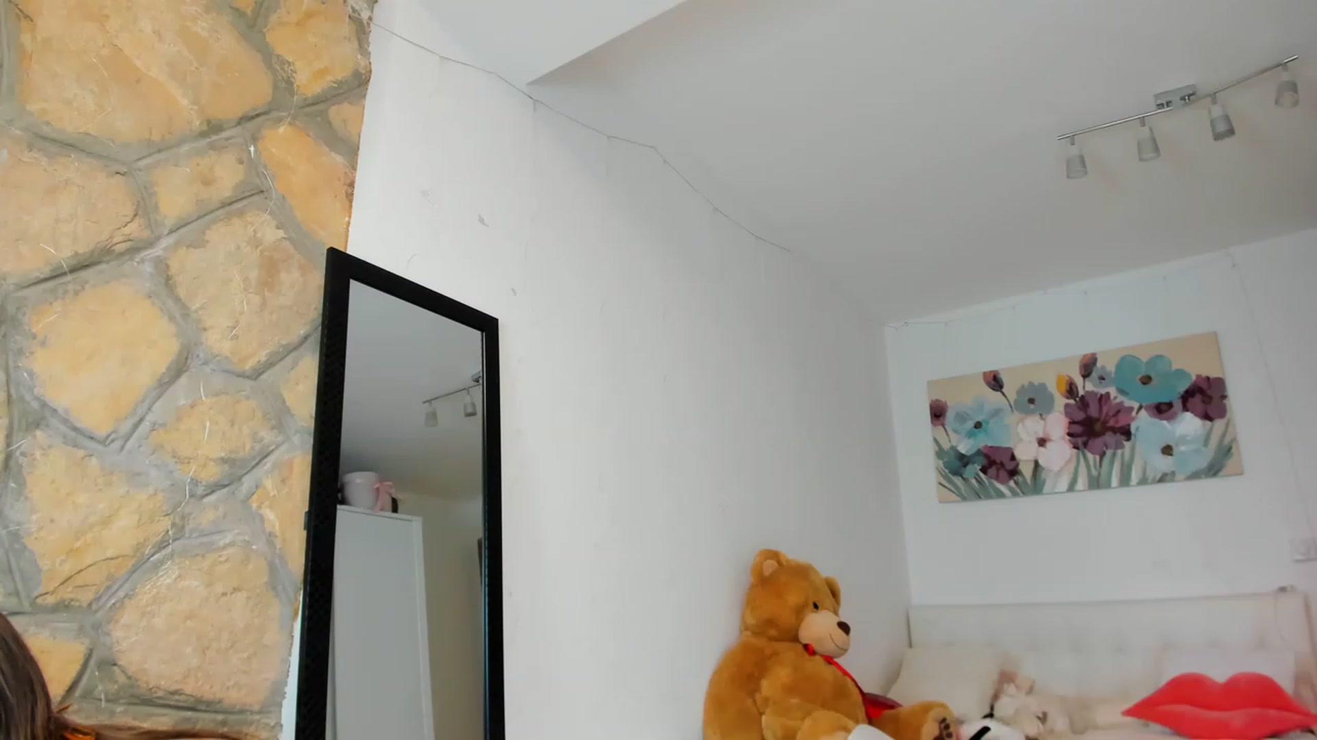Gallery image thumbnail from AnnasCloset's myfreecams stream on, 06/02/2023, 02:05 image 14 of 20