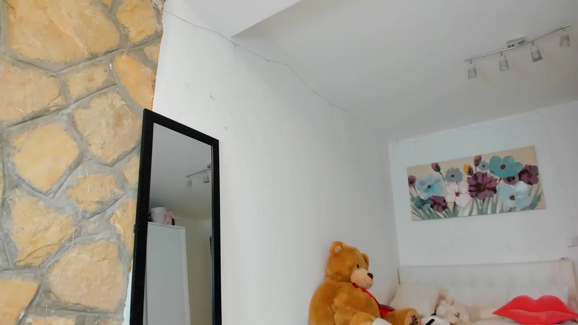Gallery image thumbnail from AnnasCloset's myfreecams stream on, 06/02/2023, 02:05 image 13 of 20