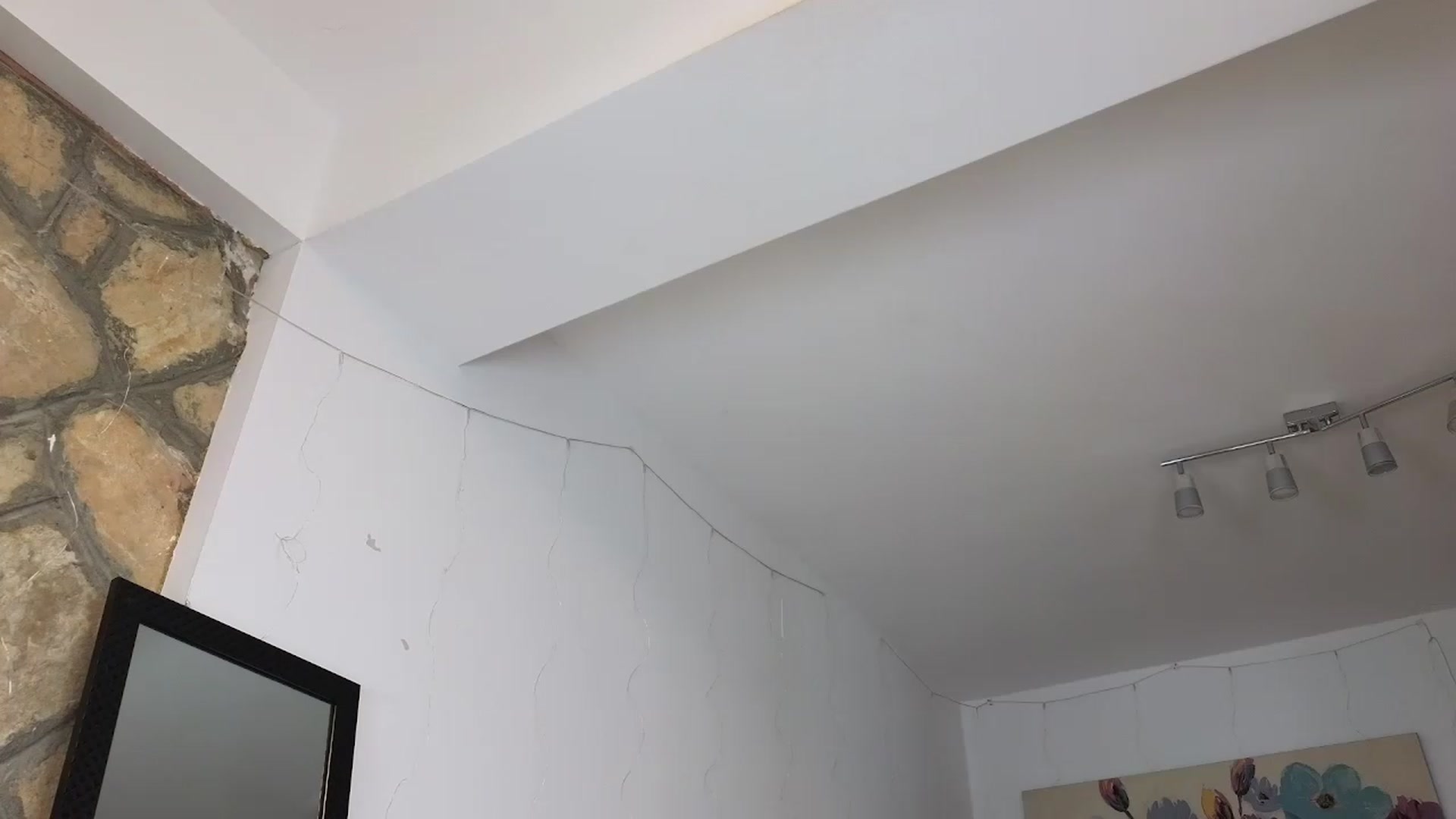 Gallery image thumbnail from AnnasCloset's myfreecams stream on, 07/24/2023, 01:17 image 16 of 20