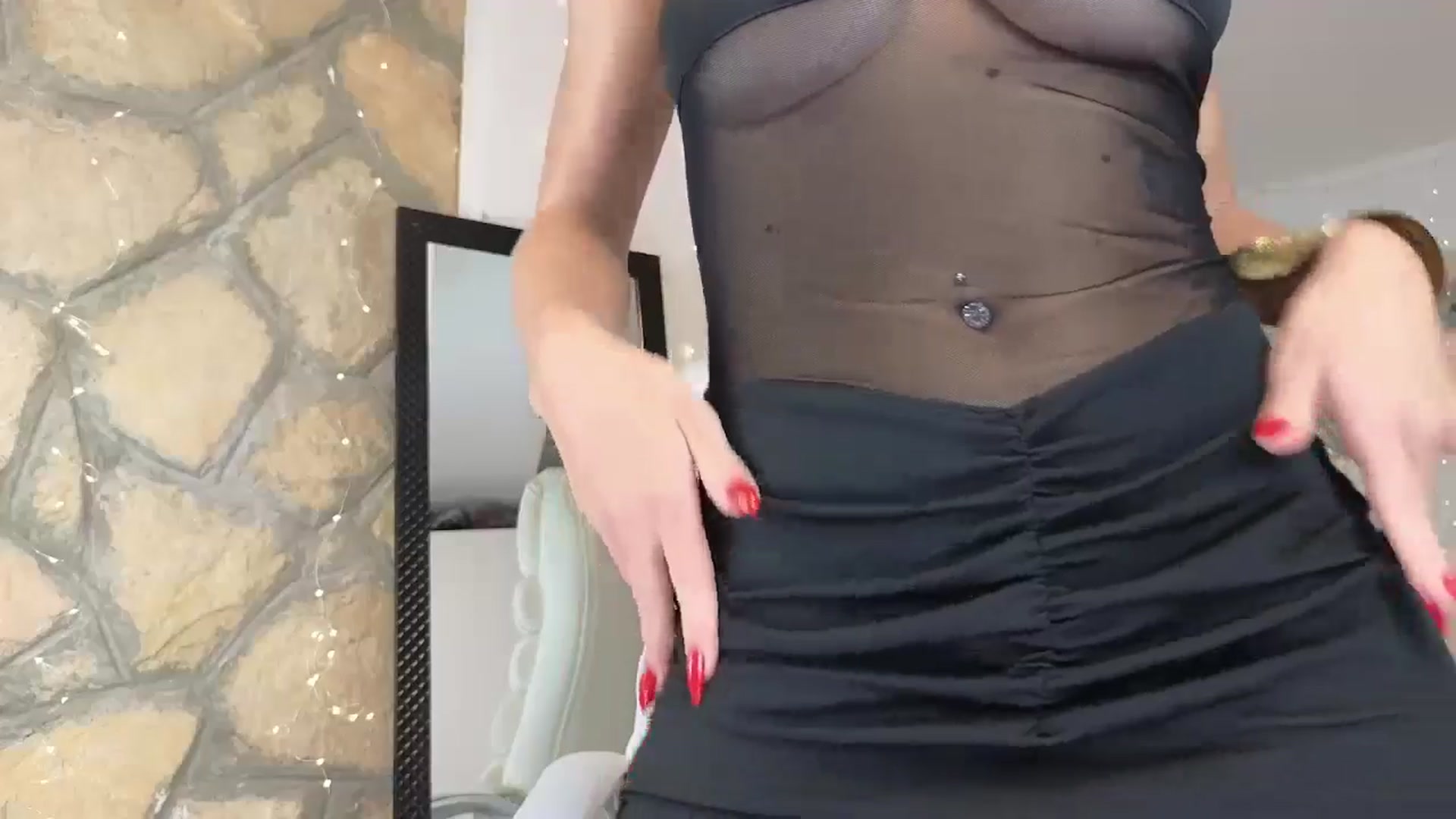 Gallery image thumbnail from AnnasCloset's myfreecams stream on, 07/05/2024, 01:46 image 8 of 20