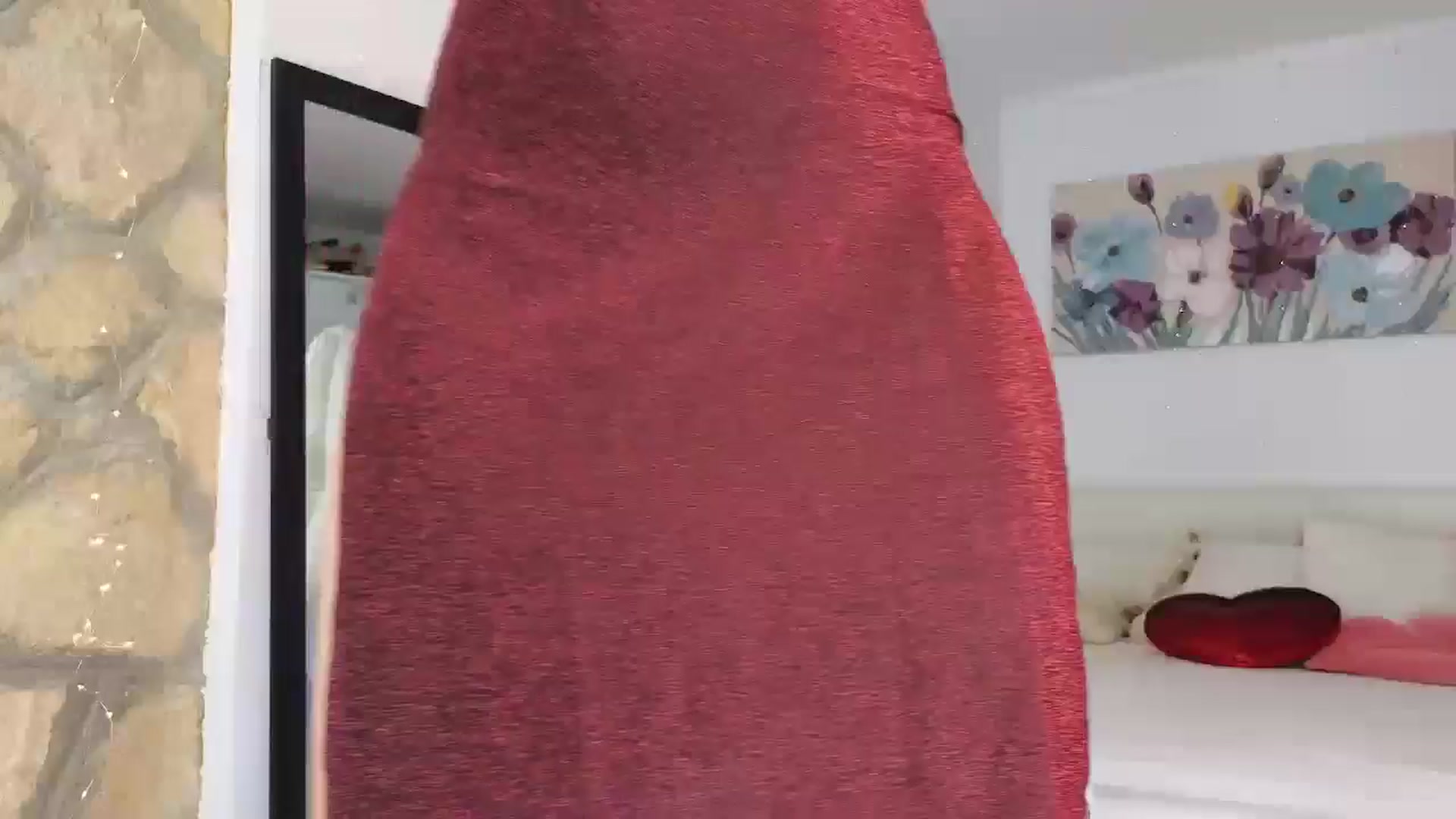 Gallery image thumbnail from AnnasCloset's myfreecams stream on, 11/11/2024, 24:37 image 7 of 20