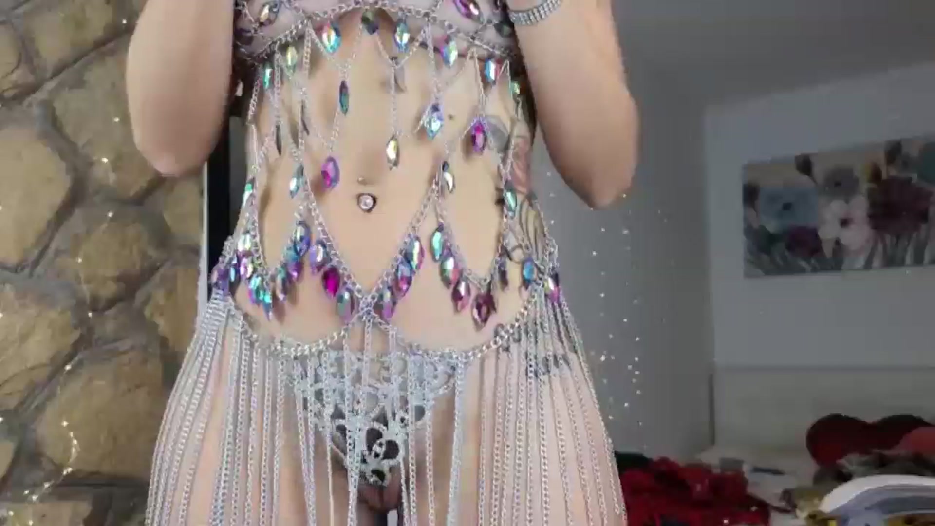 Gallery image thumbnail from AnnasCloset's myfreecams stream on, 02/18/2025, 01:18 image 3 of 20