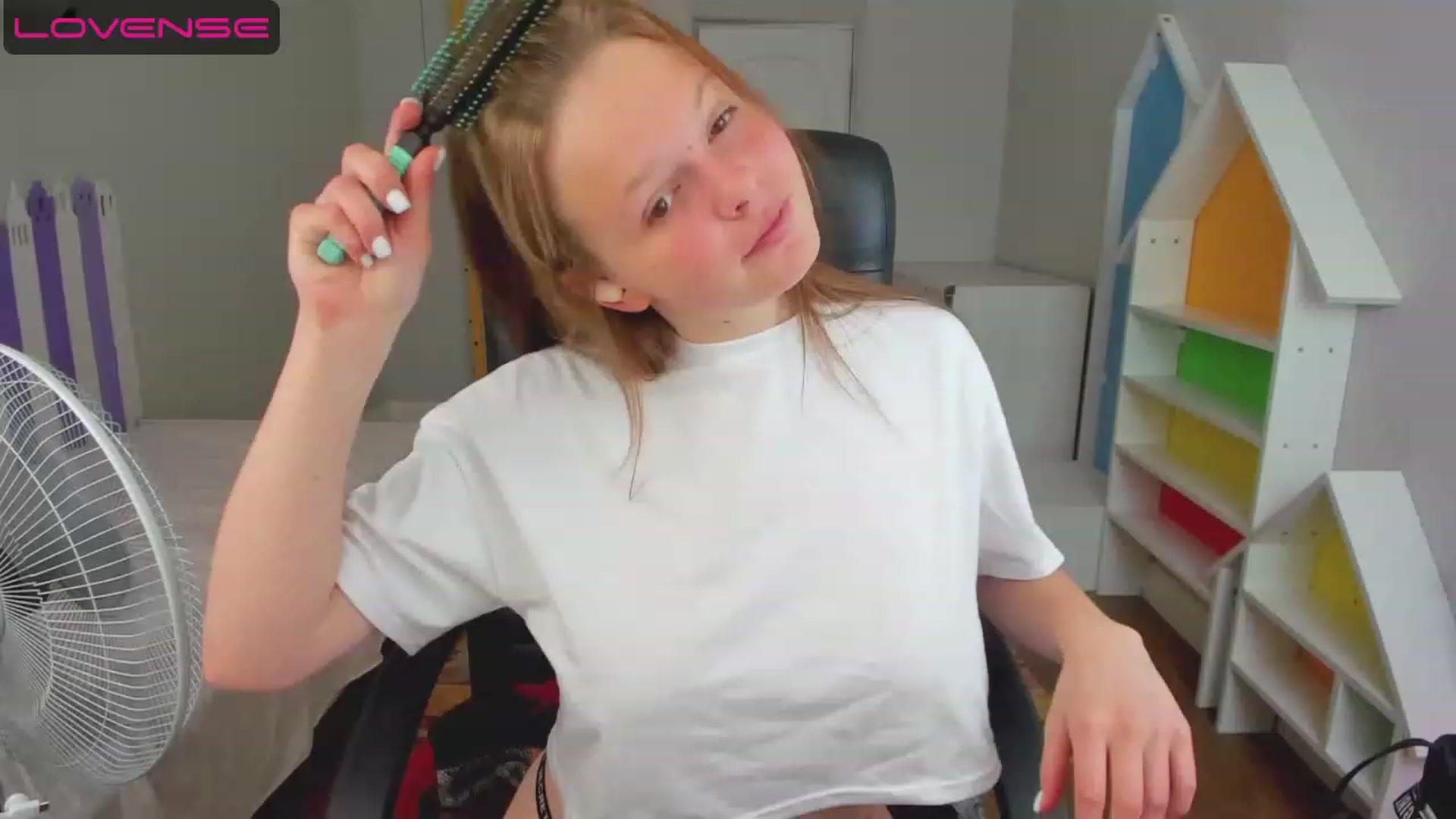 Gallery image thumbnail from Annasteel's myfreecams stream on, 06/19/2023, 09:45 image 10 of 20