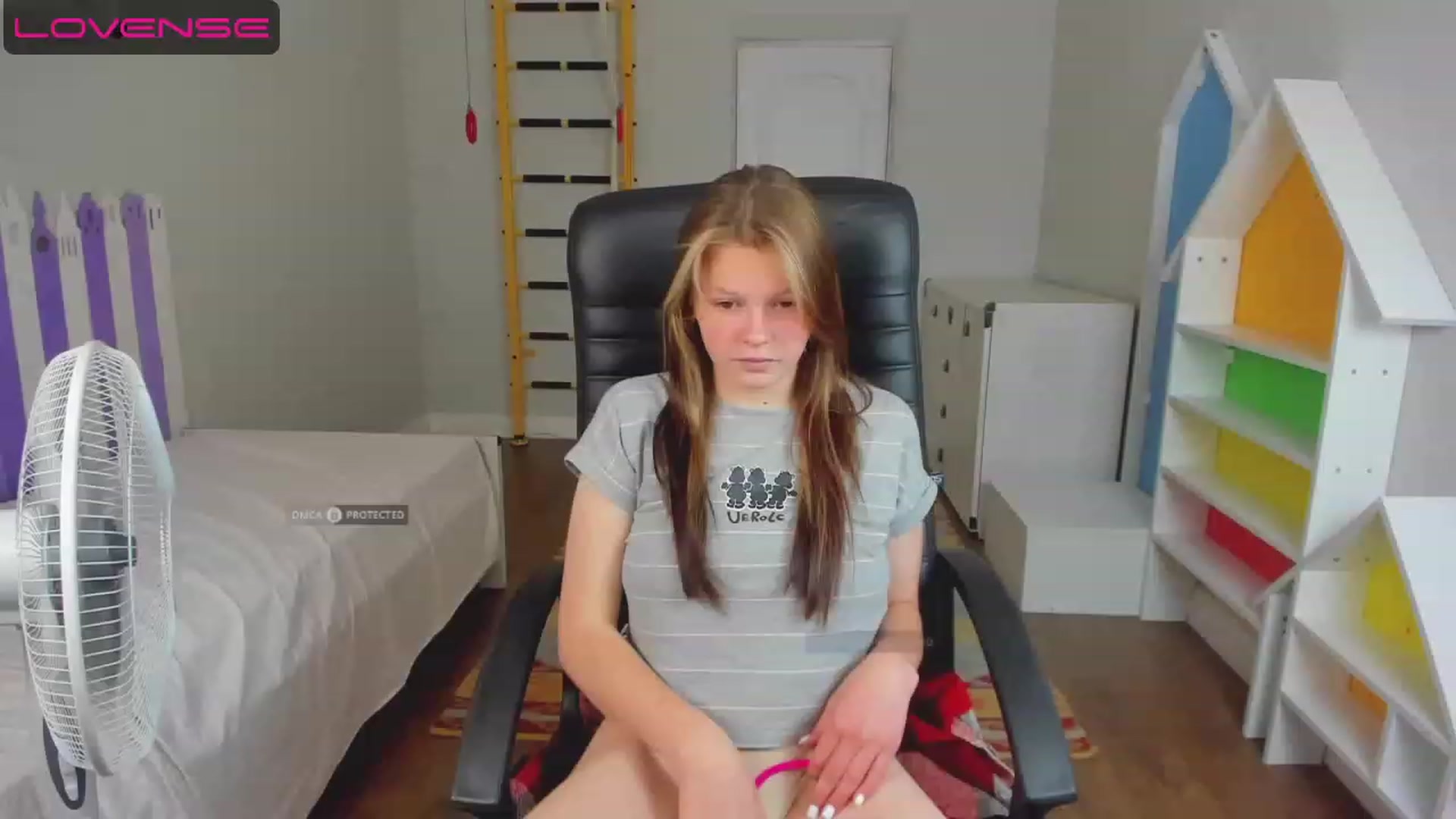 Gallery image thumbnail from Annasteel's myfreecams stream on, 06/20/2023, 08:07 image 6 of 20