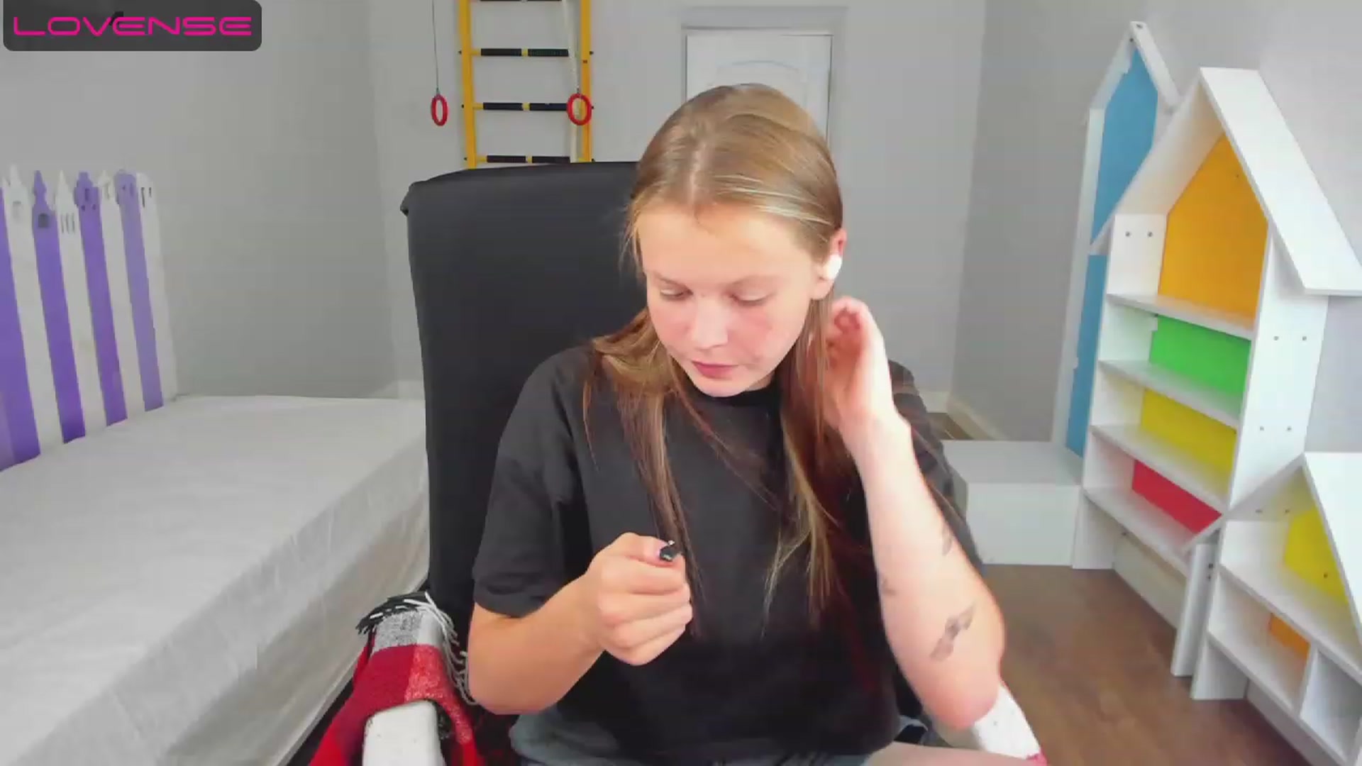 Gallery image thumbnail from Annasteel's myfreecams stream on, 07/16/2023, 09:39 image 5 of 20