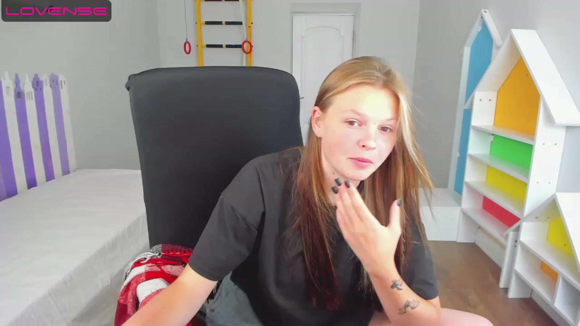 Gallery image thumbnail from Annasteel's myfreecams stream on, 07/16/2023, 10:56 image 2 of 20