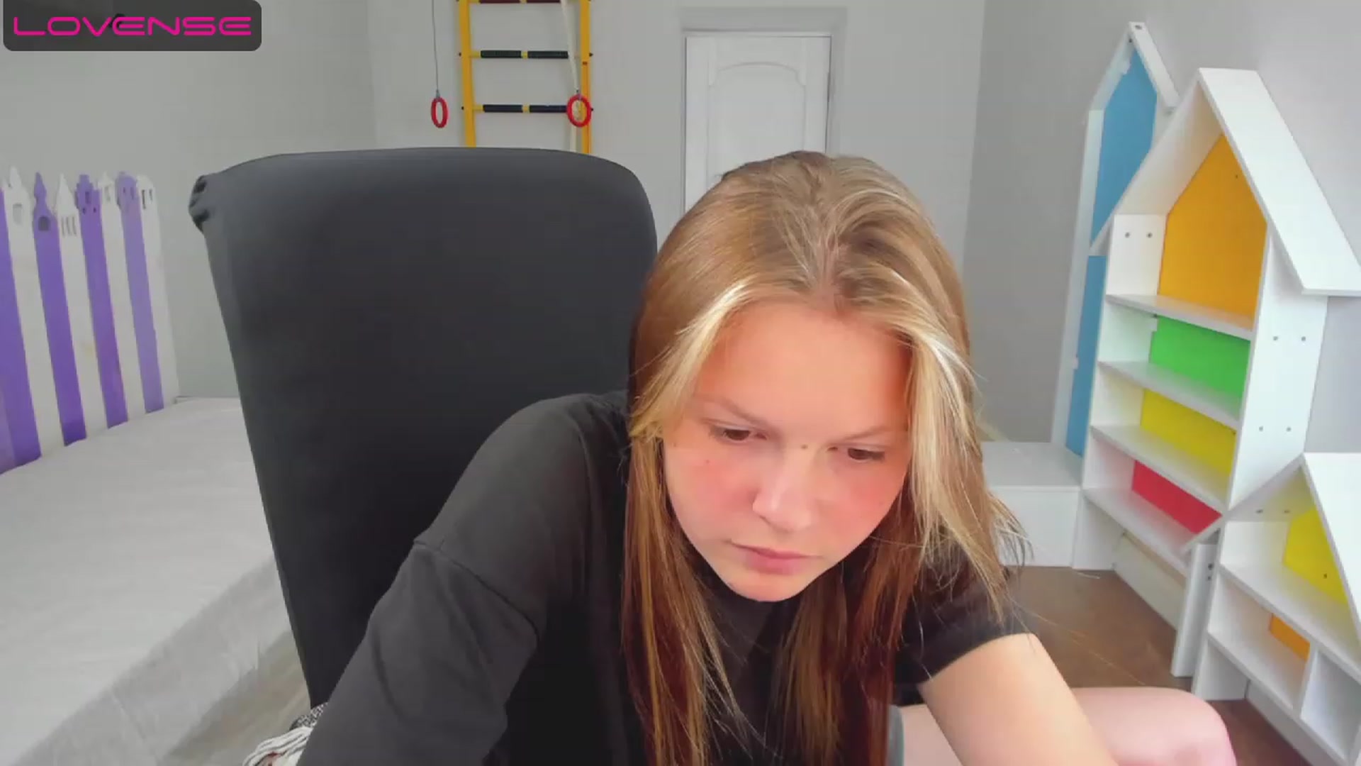 Gallery image thumbnail from Annasteel's myfreecams stream on, 07/16/2023, 10:56 image 8 of 20
