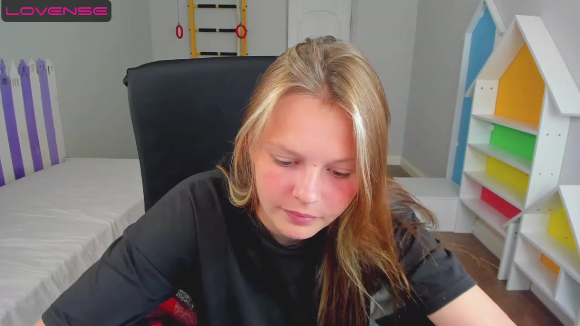 Gallery image thumbnail from Annasteel's myfreecams stream on, 07/18/2023, 10:01 image 19 of 20