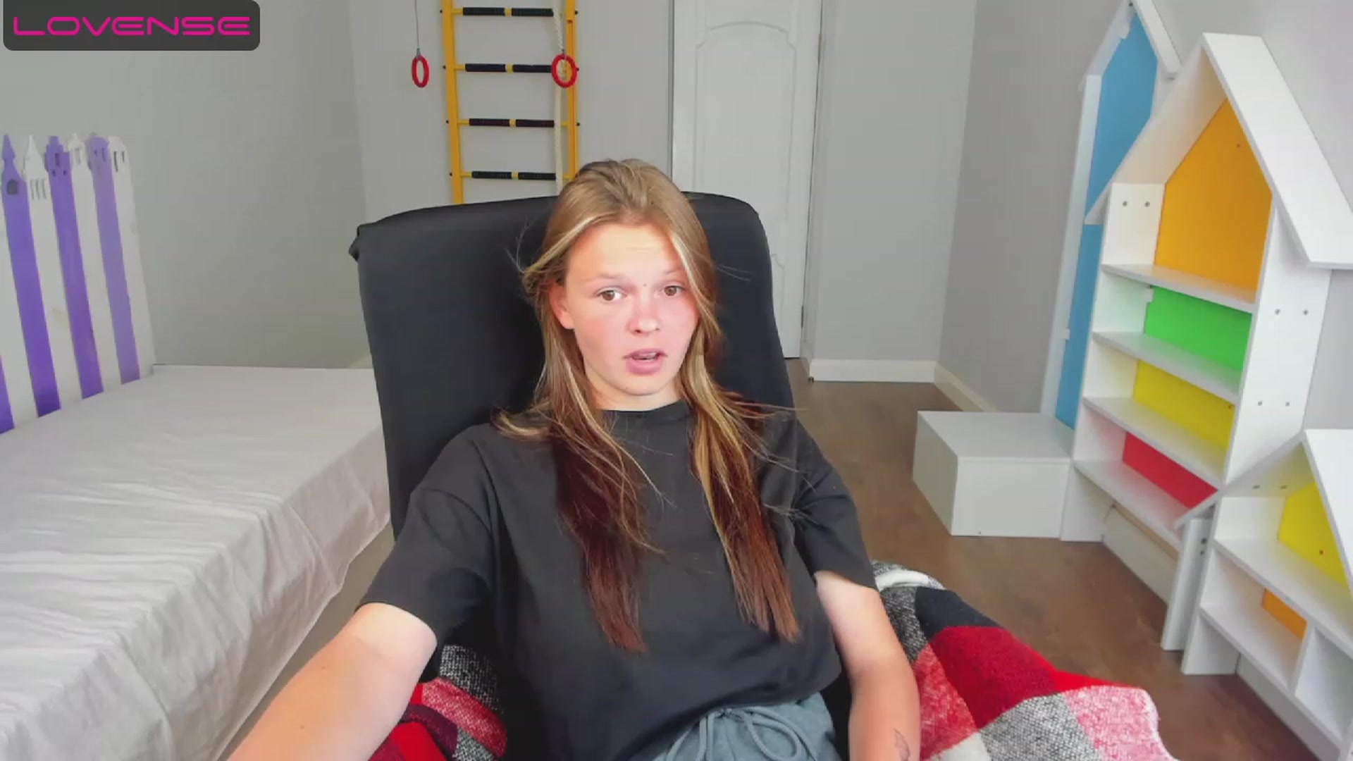 Gallery image thumbnail from Annasteel's myfreecams stream on, 07/18/2023, 10:01 image 5 of 20