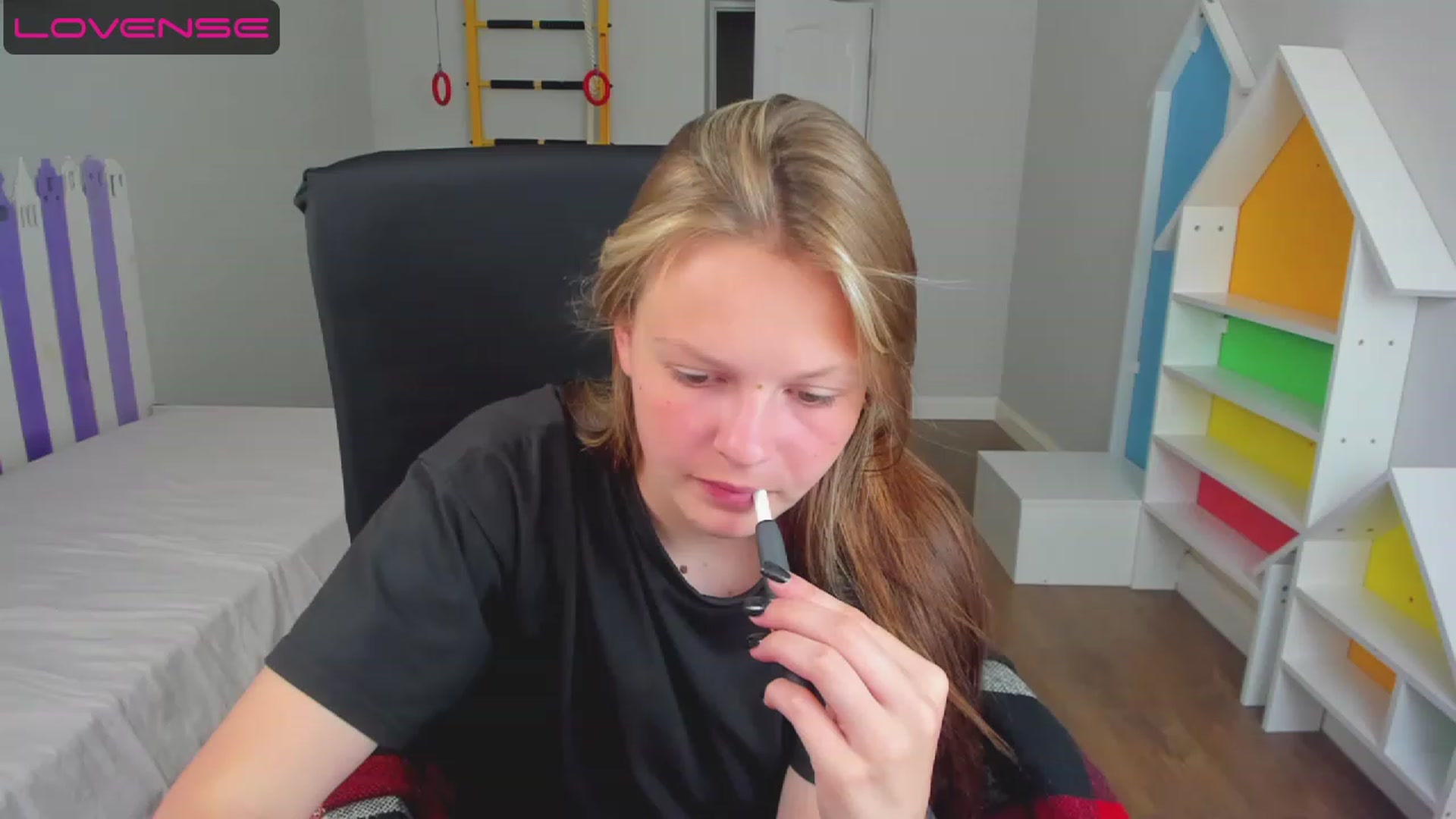 Gallery image thumbnail from Annasteel's myfreecams stream on, 07/18/2023, 11:17 image 5 of 20