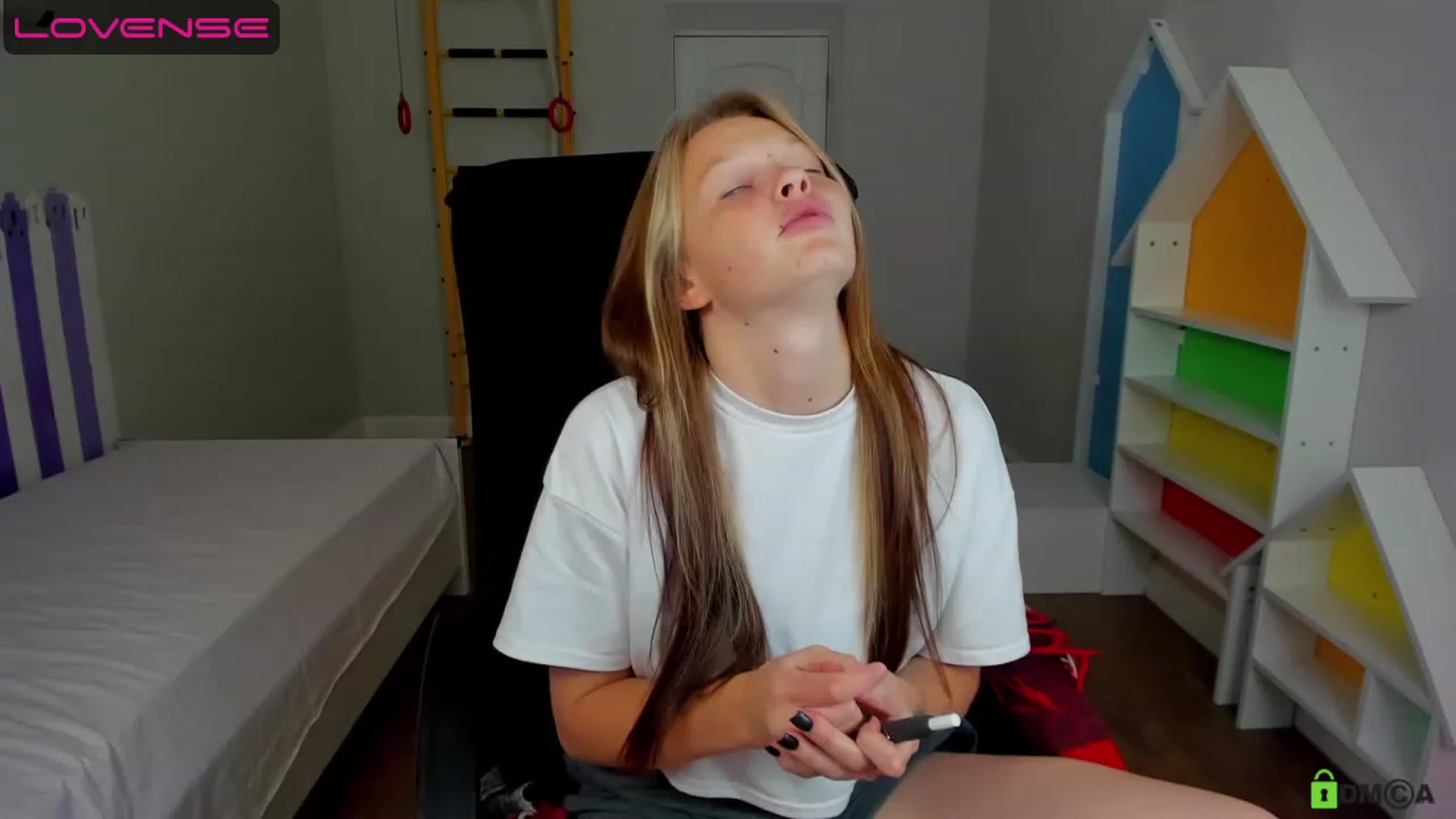 Gallery image thumbnail from Annasteel's myfreecams stream on, 07/23/2023, 09:30 image 14 of 20