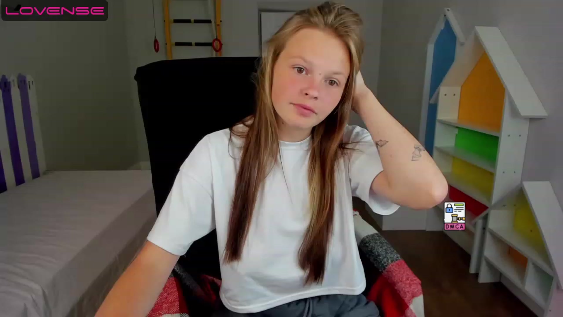 Gallery image thumbnail from Annasteel's myfreecams stream on, 07/23/2023, 10:25 image 9 of 20