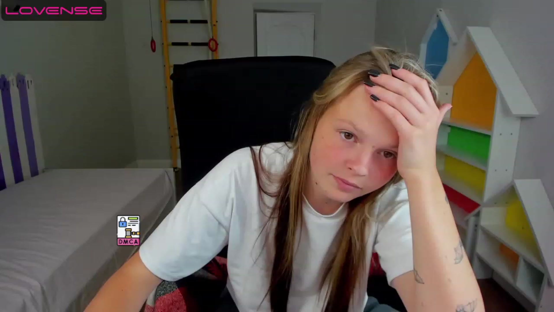 Gallery image thumbnail from Annasteel's myfreecams stream on, 07/23/2023, 10:25 image 14 of 20