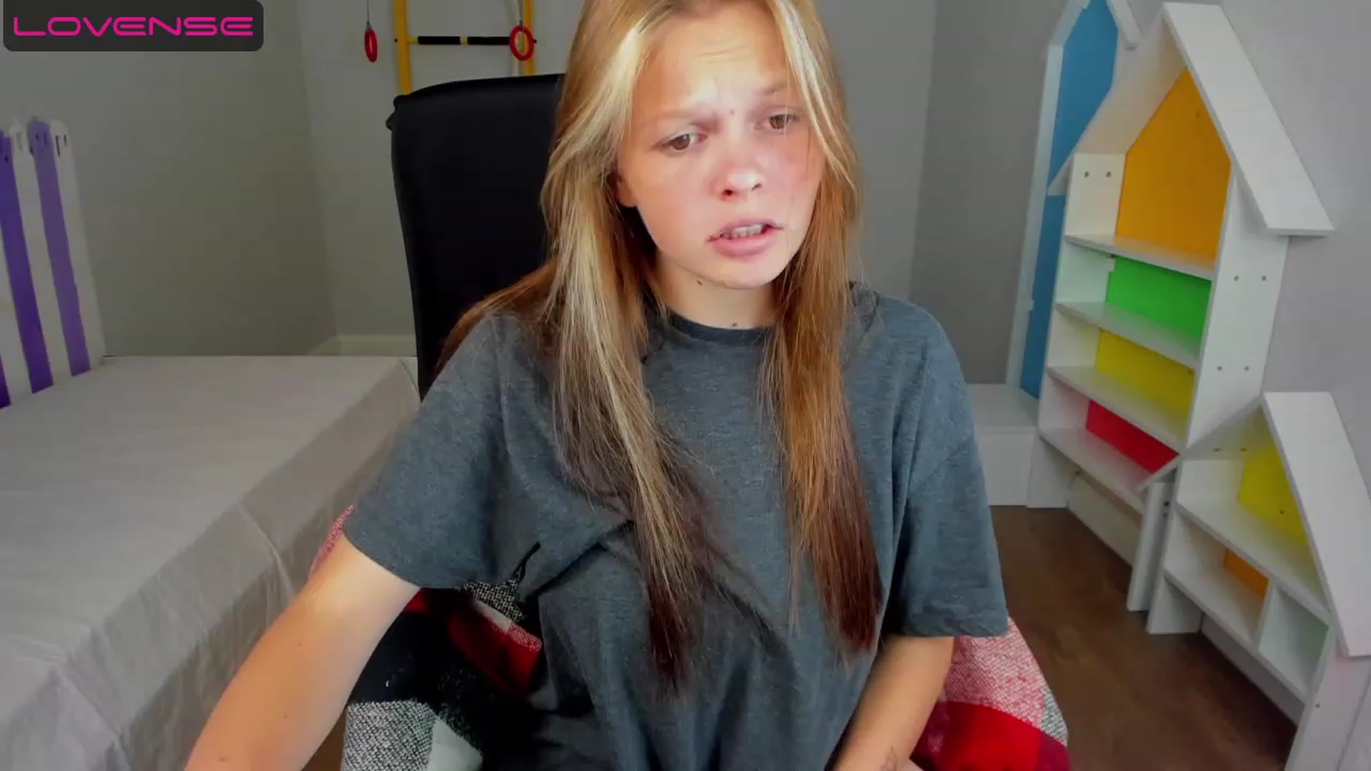 Gallery image thumbnail from Annasteel's myfreecams stream on, 07/25/2023, 08:01 image 7 of 20