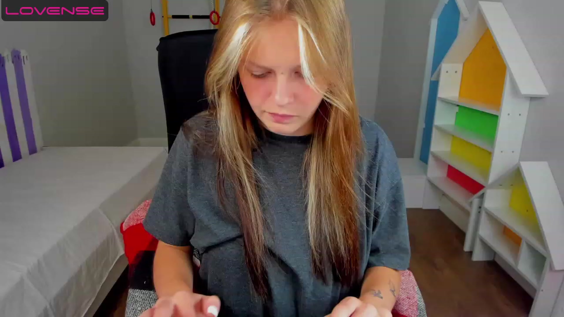 Gallery image thumbnail from Annasteel's myfreecams stream on, 07/25/2023, 08:01 image 10 of 20