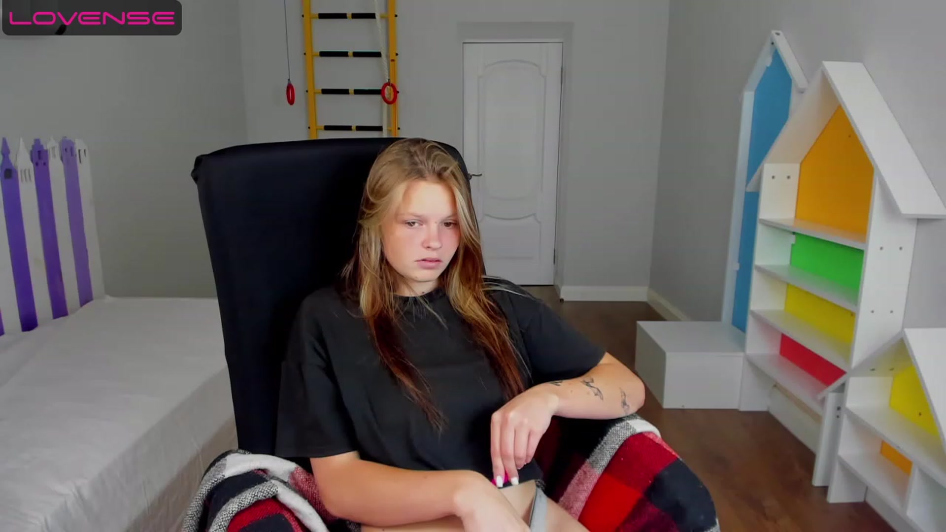 Gallery image thumbnail from Annasteel's myfreecams stream on, 07/26/2023, 10:29 image 7 of 20