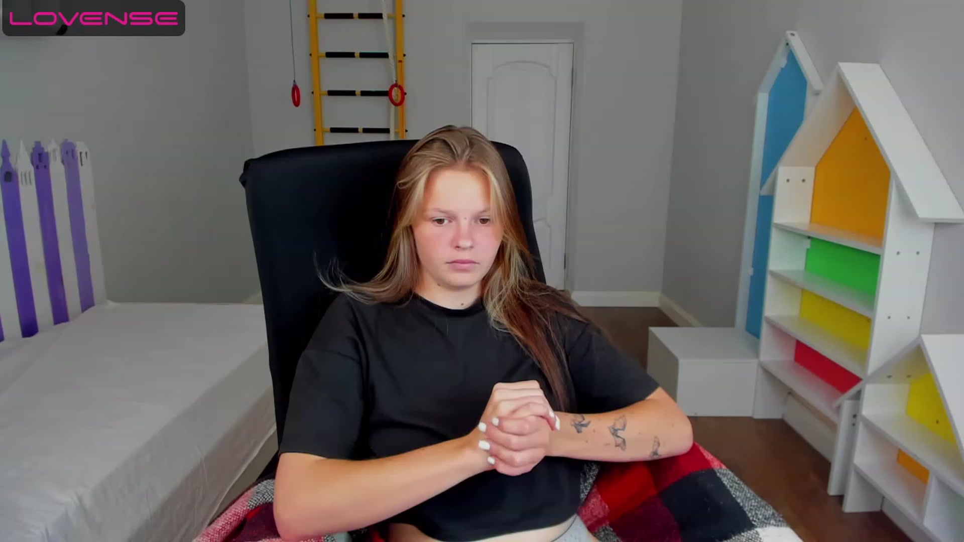 Gallery image thumbnail from Annasteel's myfreecams stream on, 07/26/2023, 10:29 image 19 of 20