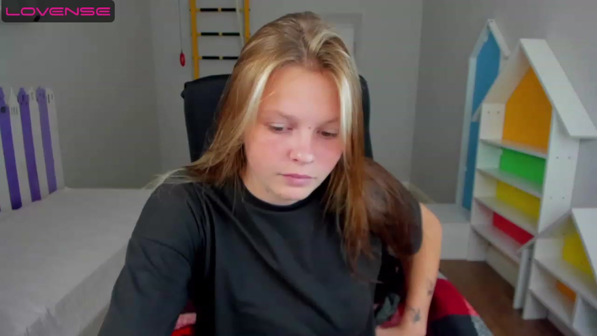 Gallery image thumbnail from Annasteel's myfreecams stream on, 07/26/2023, 10:29 image 18 of 20
