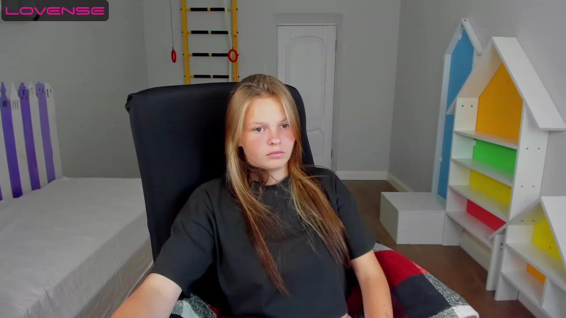 Gallery image thumbnail from Annasteel's myfreecams stream on, 07/26/2023, 10:29 image 15 of 20