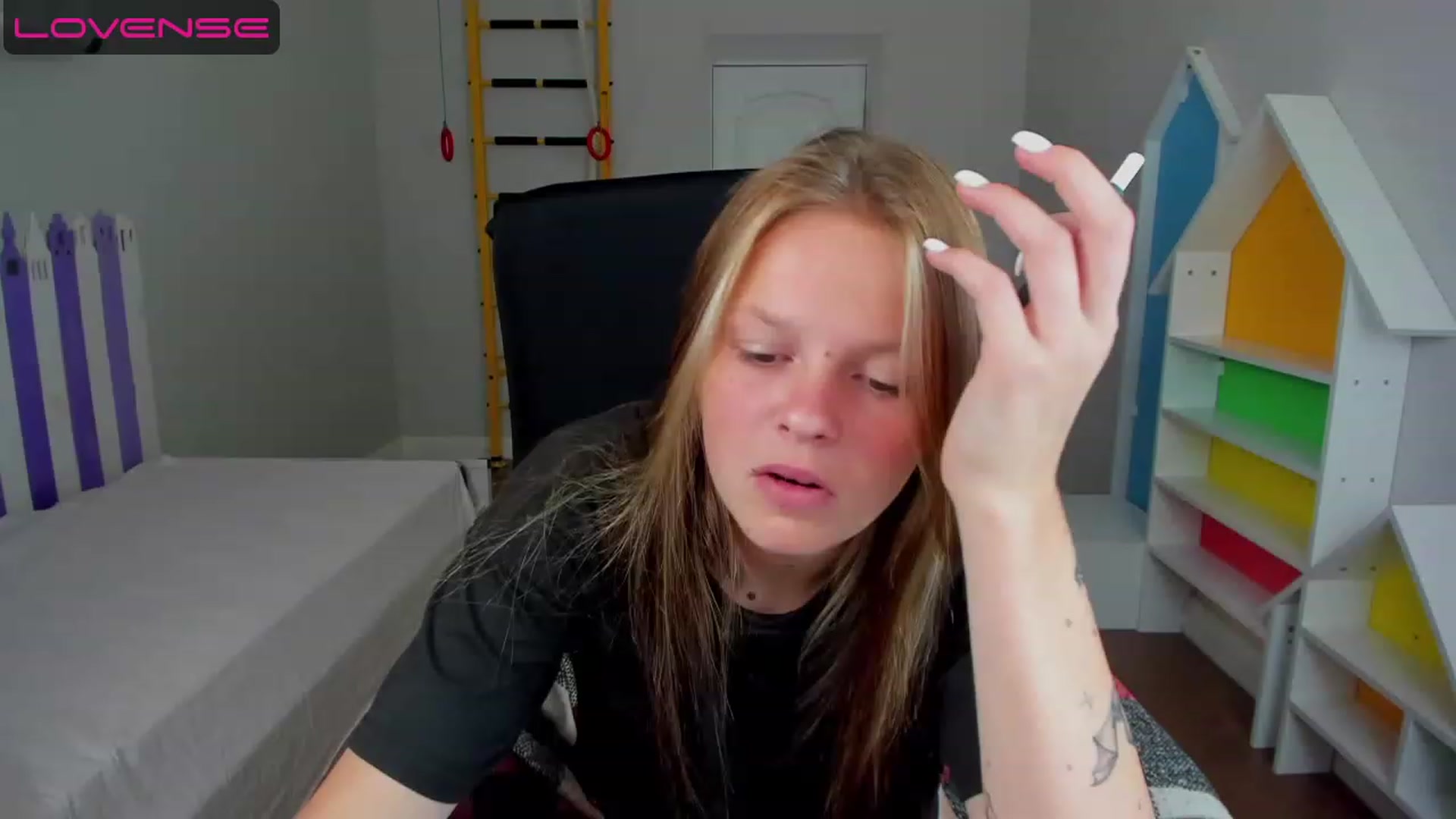Gallery image thumbnail from Annasteel's myfreecams stream on, 07/26/2023, 10:29 image 10 of 20