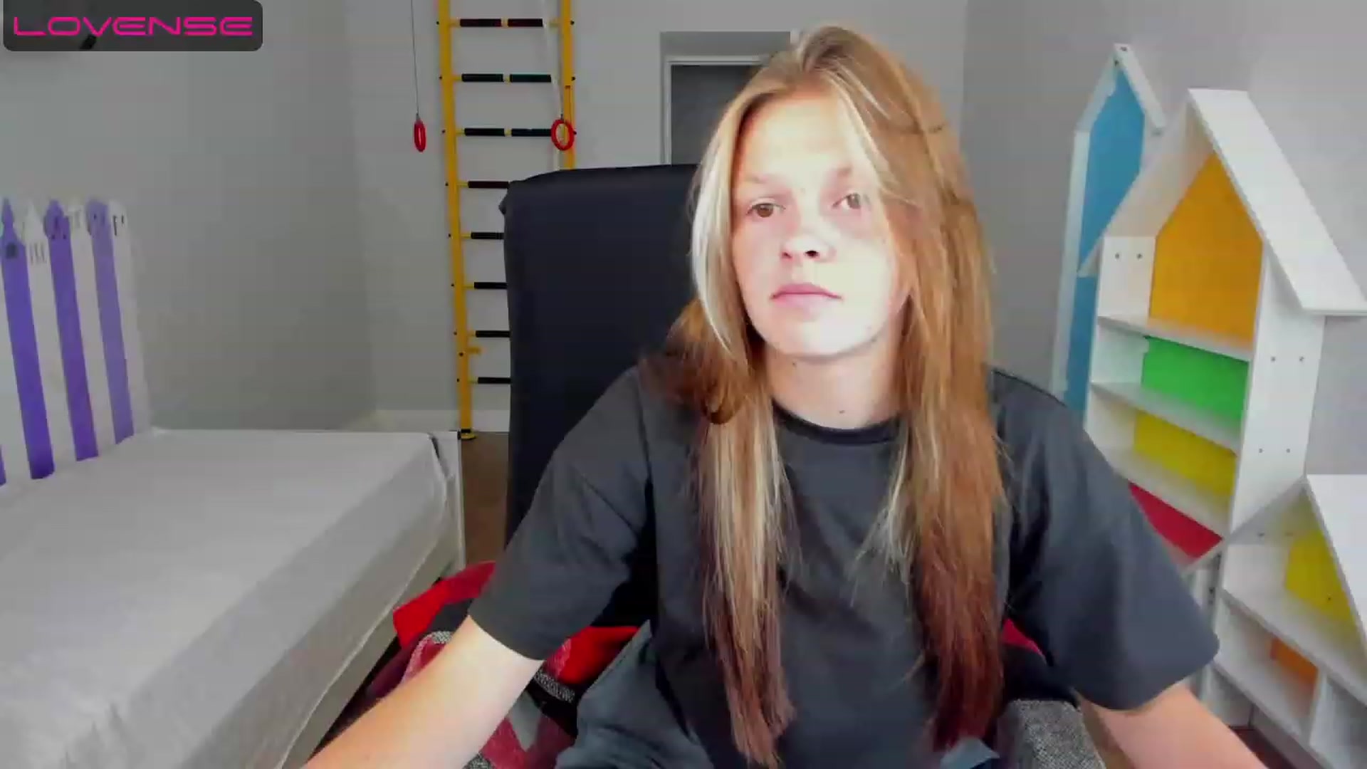 Gallery image thumbnail from Annasteel's myfreecams stream on, 07/26/2023, 11:26 image 3 of 20