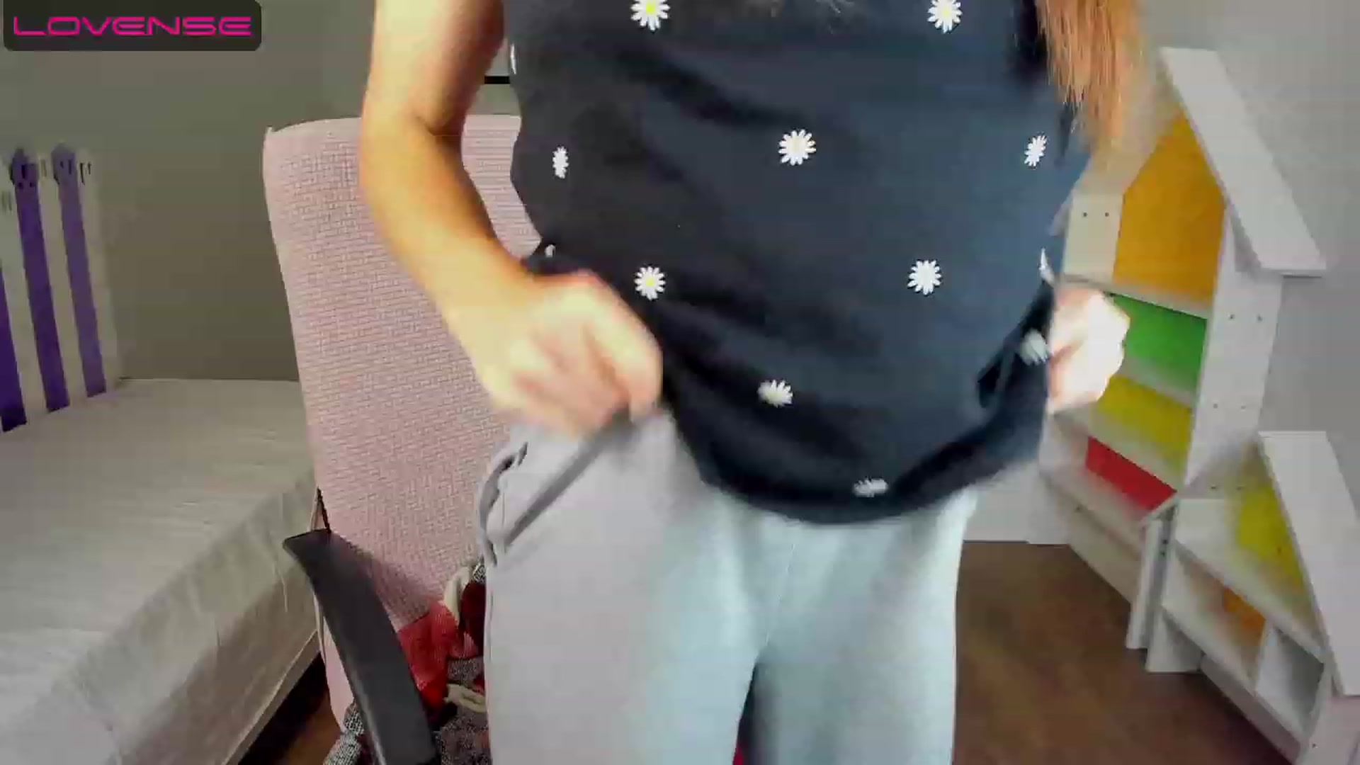 Gallery image thumbnail from Annasteel's myfreecams stream on, 07/28/2023, 11:20 image 18 of 20
