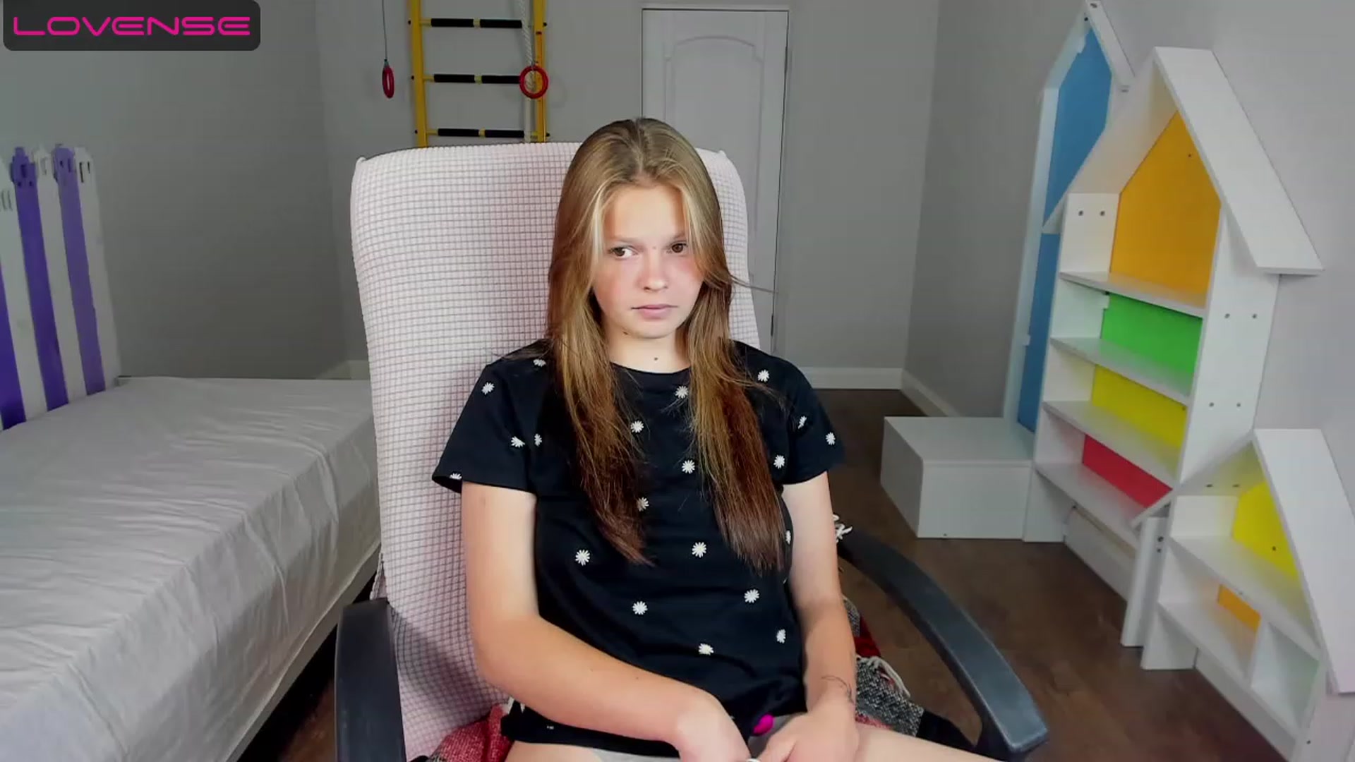 Gallery image thumbnail from Annasteel's myfreecams stream on, 07/28/2023, 11:20 image 10 of 20
