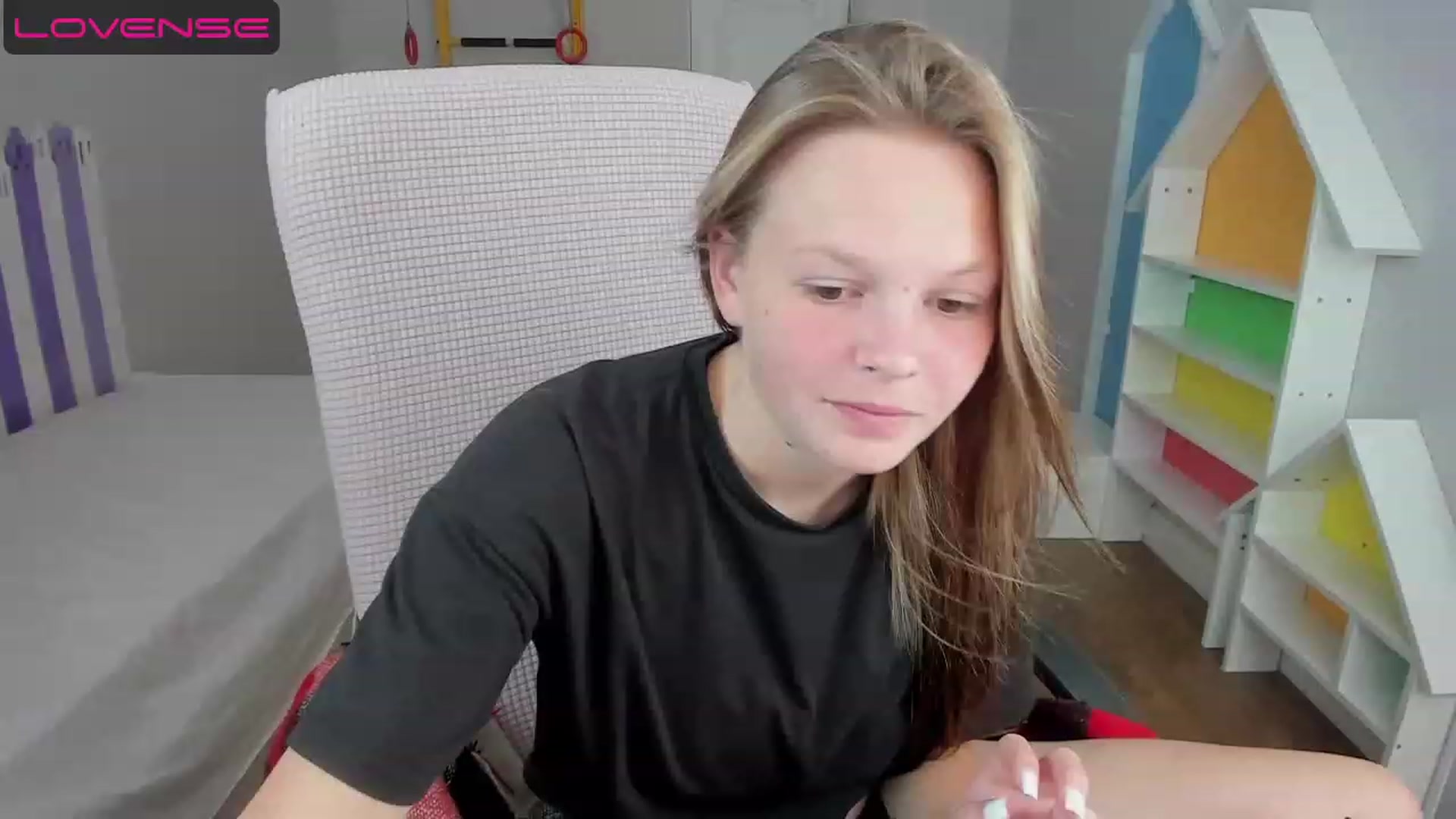 Gallery image thumbnail from Annasteel's myfreecams stream on, 08/10/2023, 11:10 image 18 of 20