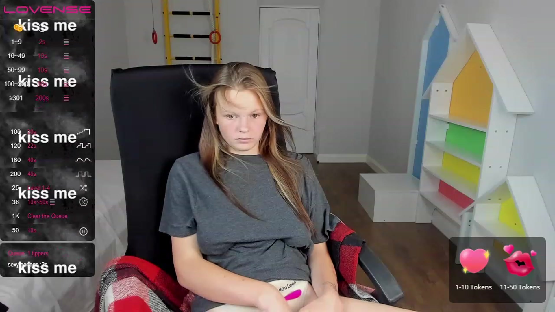 Gallery image thumbnail from Annasteel's myfreecams stream on, 08/11/2023, 11:12 image 11 of 20