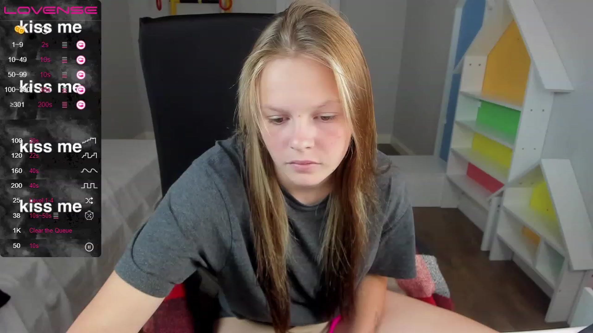 Gallery image thumbnail from Annasteel's myfreecams stream on, 08/11/2023, 11:12 image 3 of 20