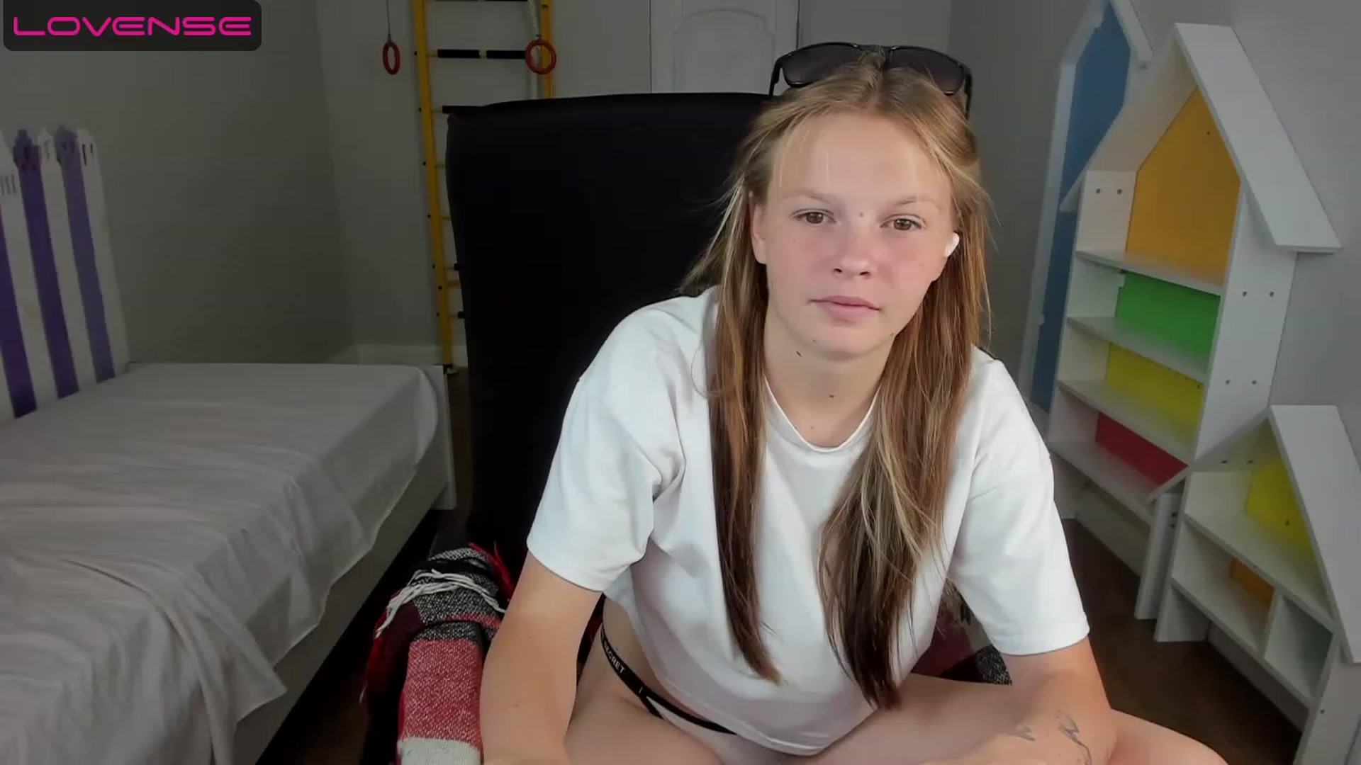 Gallery image thumbnail from Annasteel's myfreecams stream on, 08/16/2023, 09:43 image 16 of 20