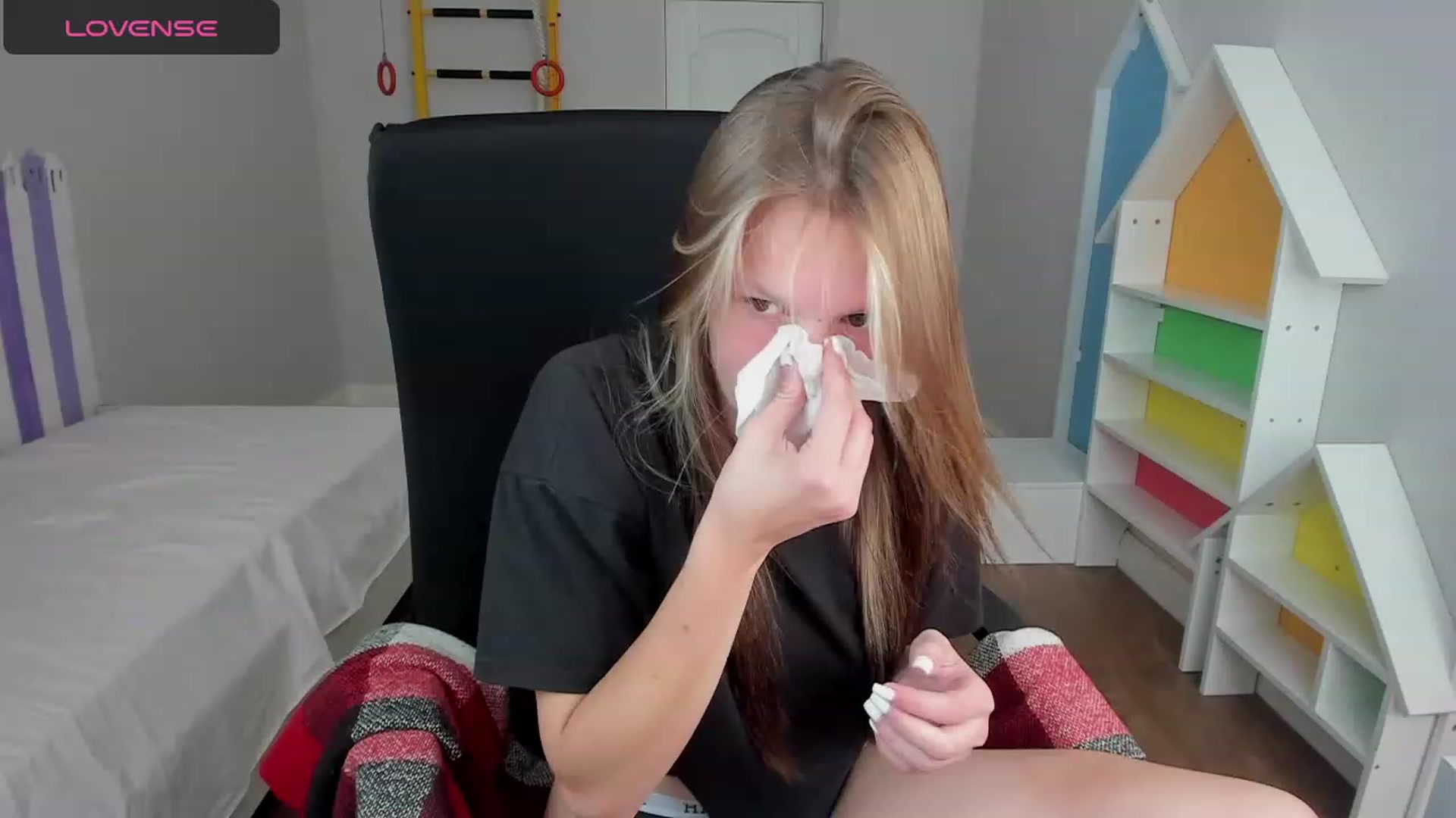 Gallery image thumbnail from Annasteel's myfreecams stream on, 08/17/2023, 11:14 image 8 of 20