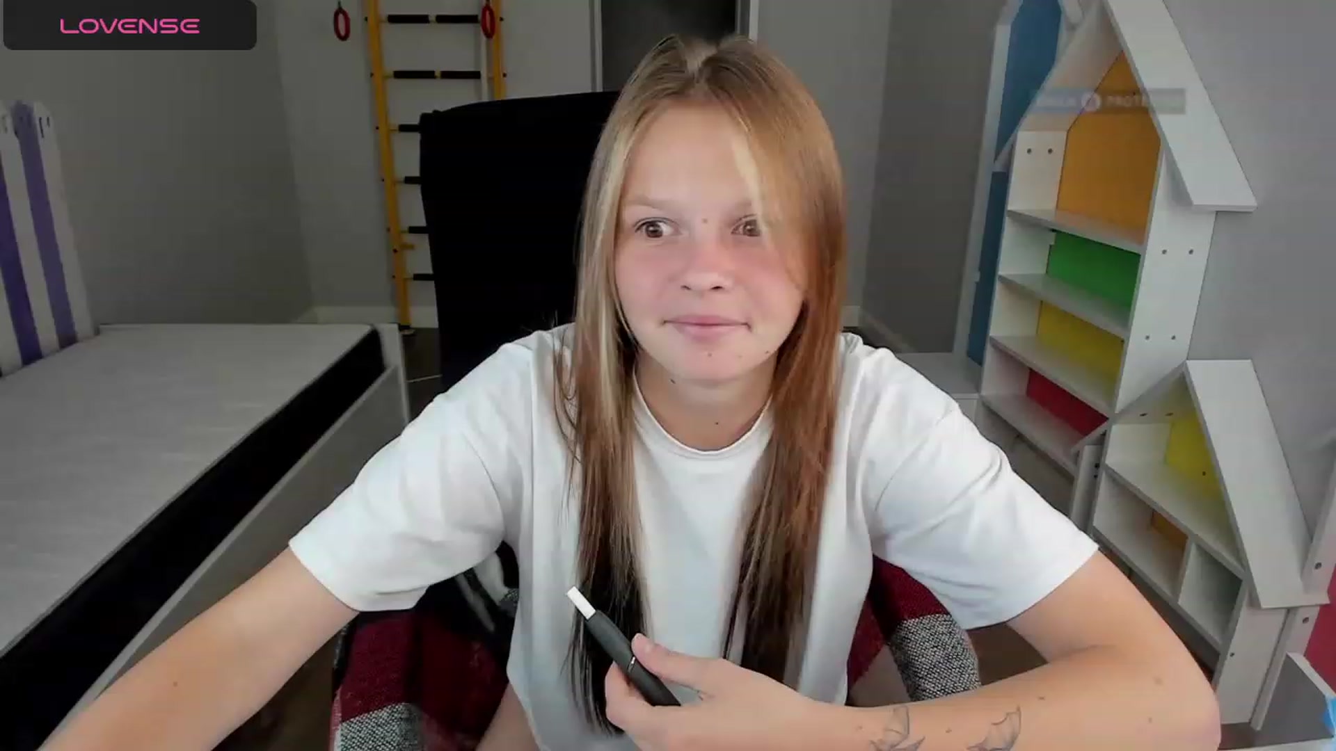 Gallery image thumbnail from Annasteel's myfreecams stream on, 08/28/2023, 10:51 image 7 of 20