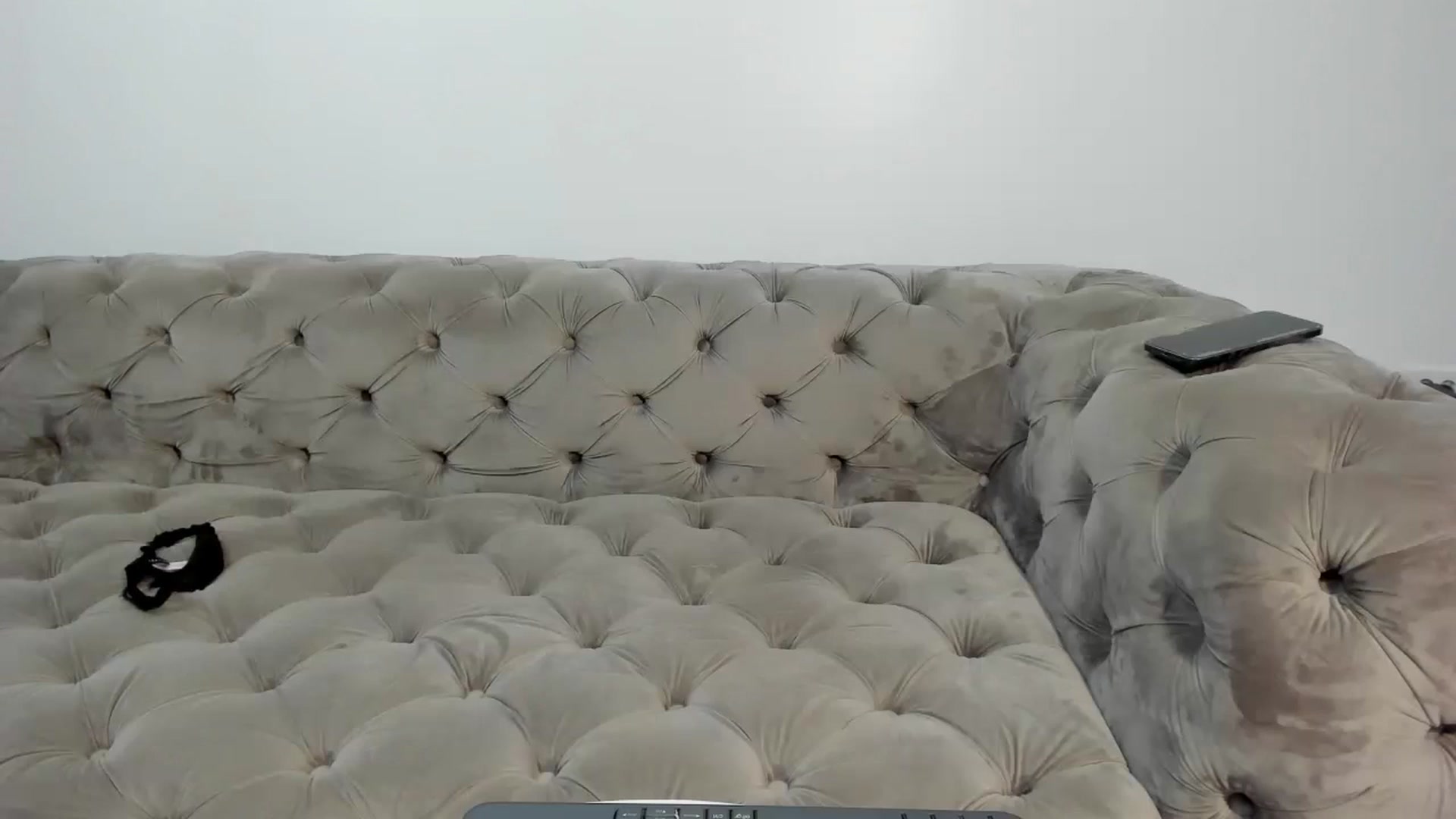 Gallery image thumbnail from Anne_Marieee's myfreecams stream on, 09/11/2024, 11:18 image 8 of 20