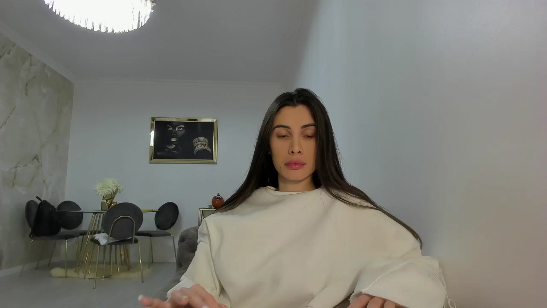 Gallery image thumbnail from Anne_Marieee's myfreecams stream on, 11/22/2024, 08:53 image 1 of 20
