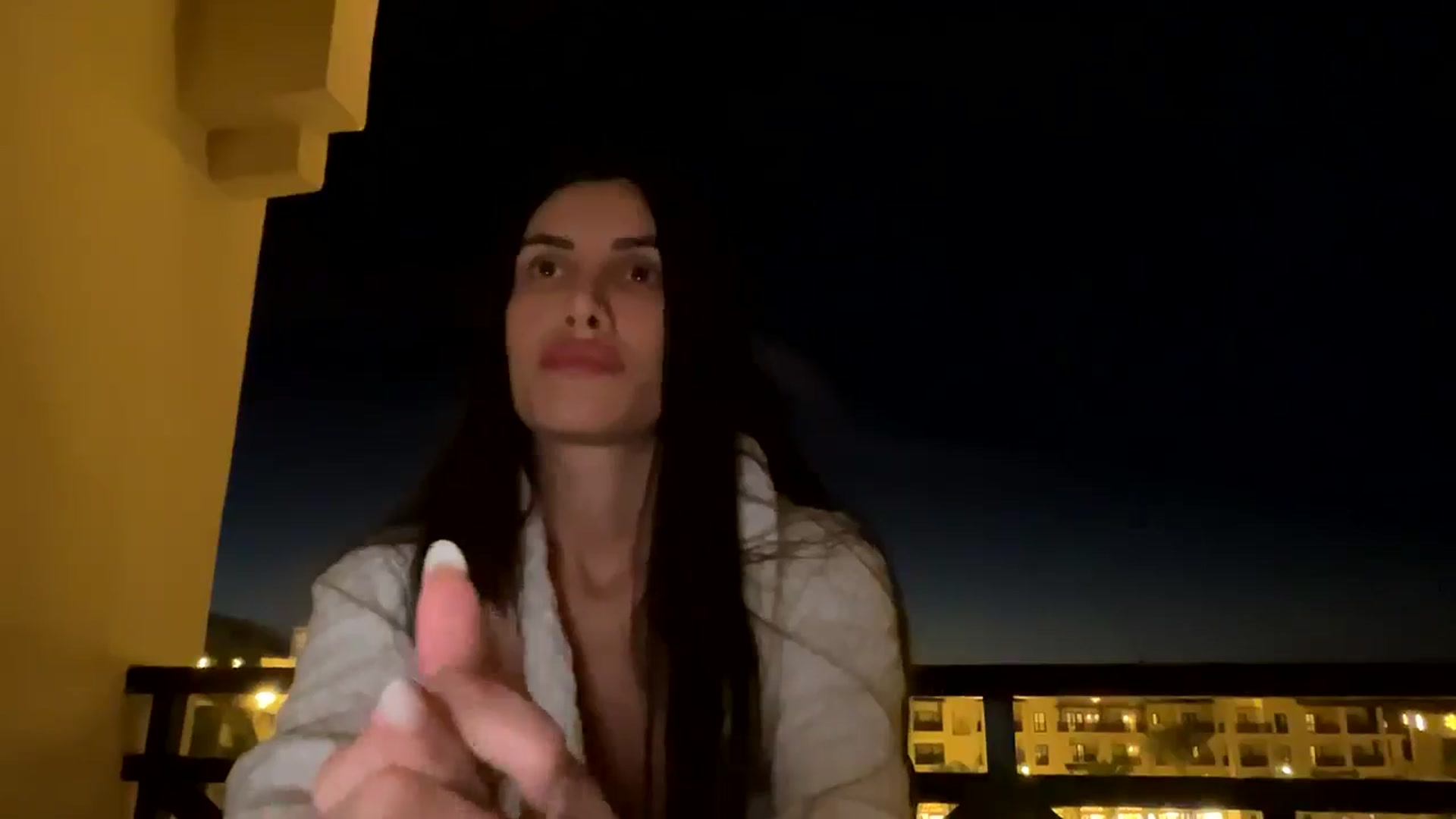 Gallery image thumbnail from Anne_Marieee's myfreecams stream on, 12/29/2024, 15:48 image 19 of 20