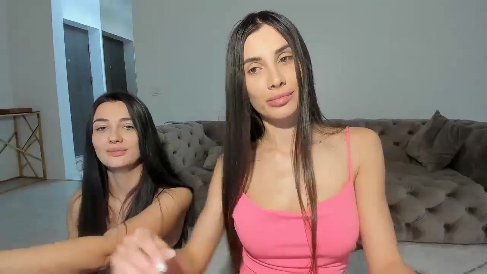 Gallery image thumbnail from Anne_Marieee's myfreecams stream on, 01/15/2025, 12:11 image 17 of 20