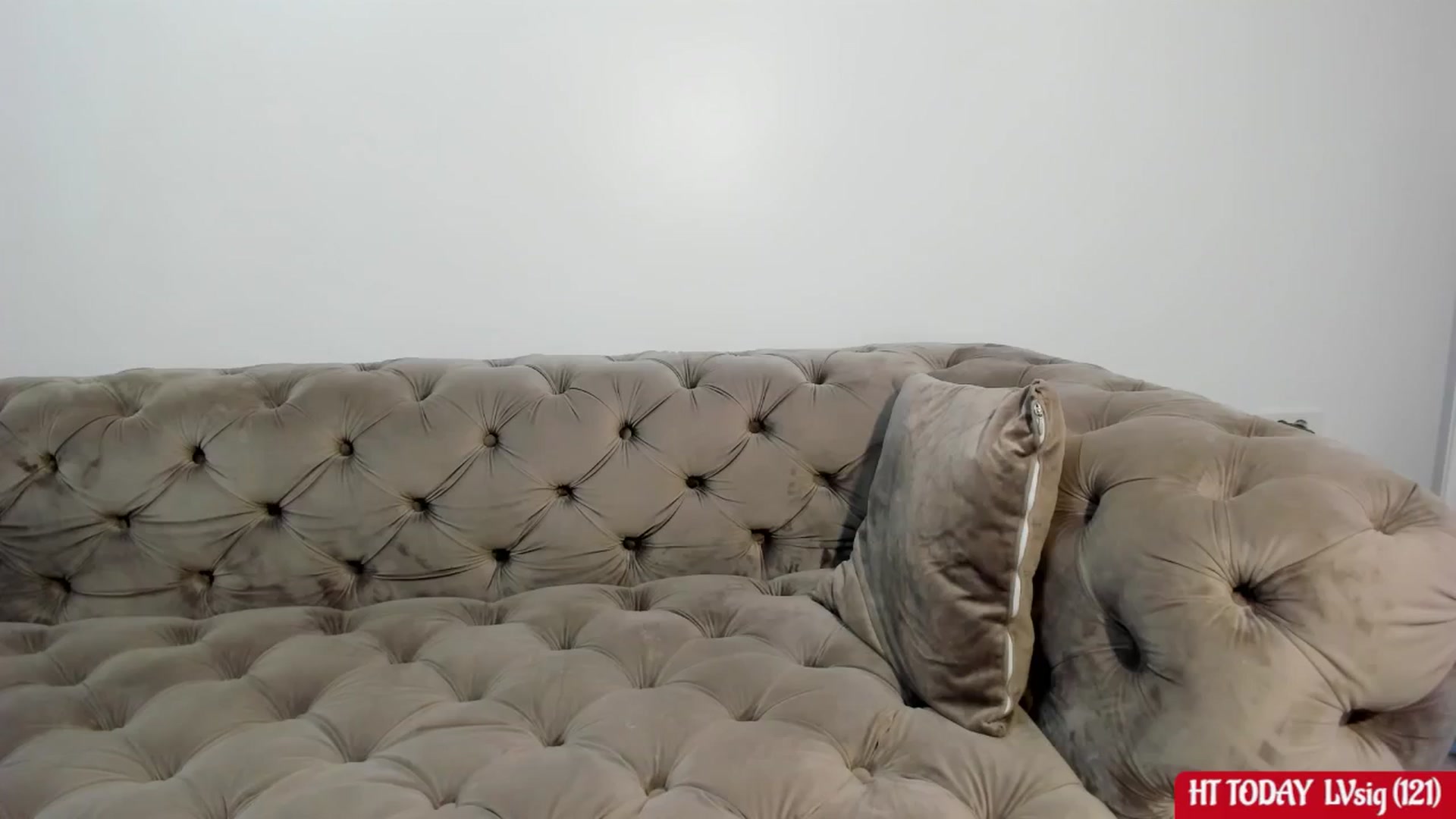 Gallery image thumbnail from Anne_Marieee's myfreecams stream on, 02/06/2025, 12:30 image 4 of 20