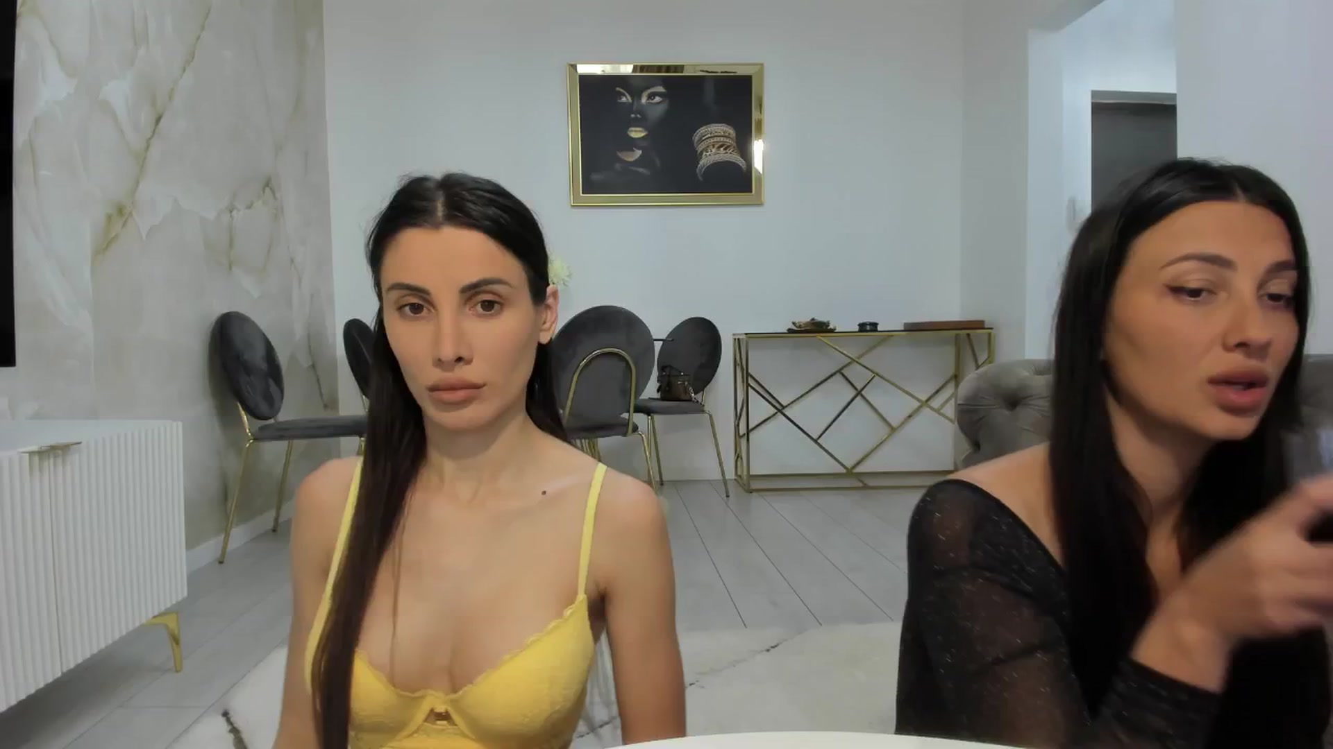 Gallery image thumbnail from Anne_Marieee's myfreecams stream on, 04/23/2025, 11:52 image 13 of 20