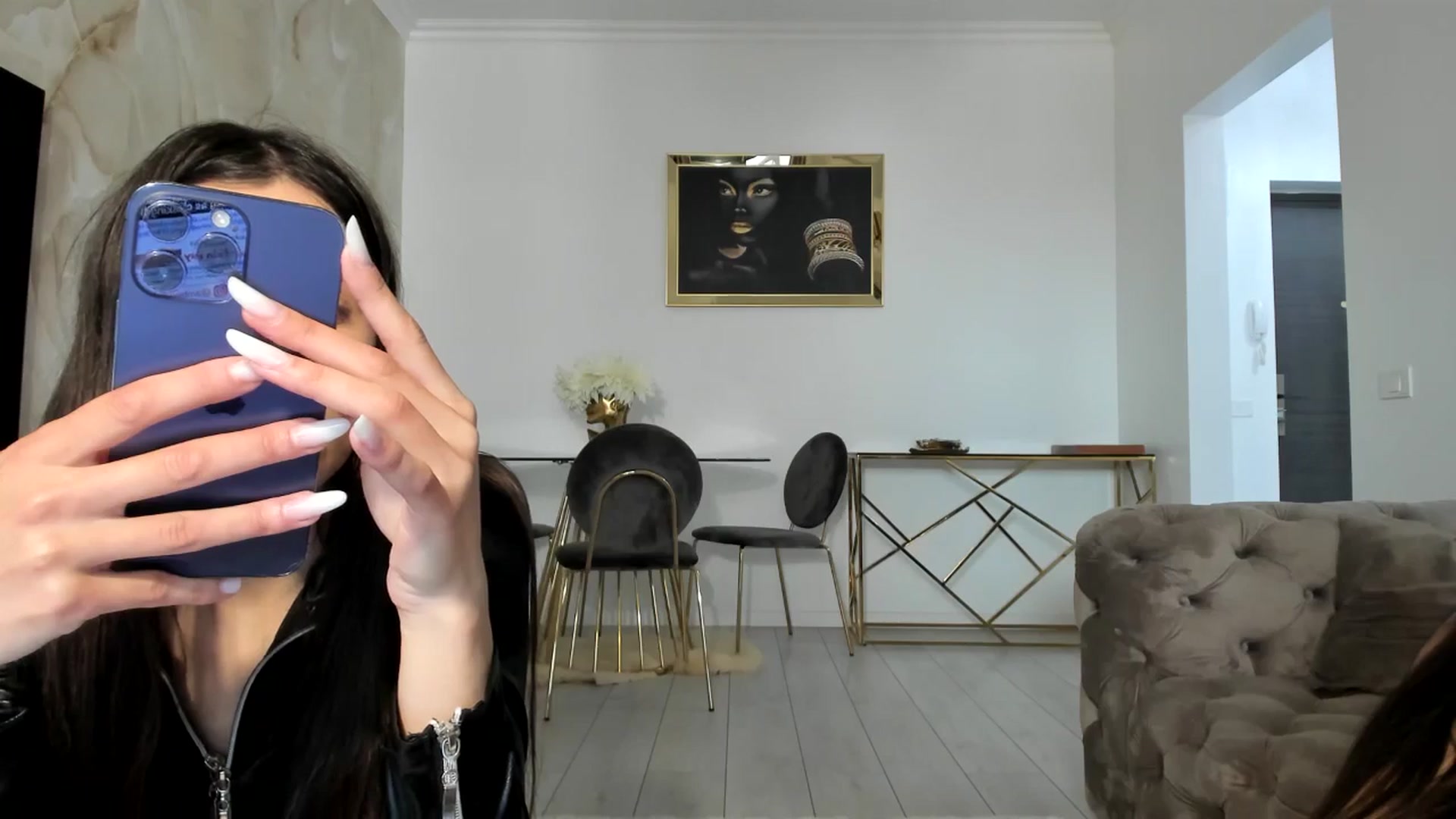 Gallery image thumbnail from Anne_Marieee's myfreecams stream on, 05/05/2025, 10:52 image 19 of 20