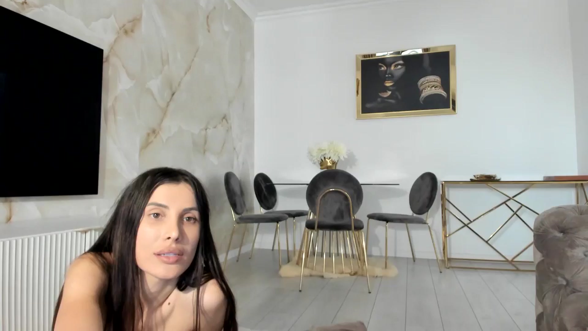Gallery image thumbnail from Anne_Marieee's myfreecams stream on, 05/05/2025, 14:07 image 17 of 20