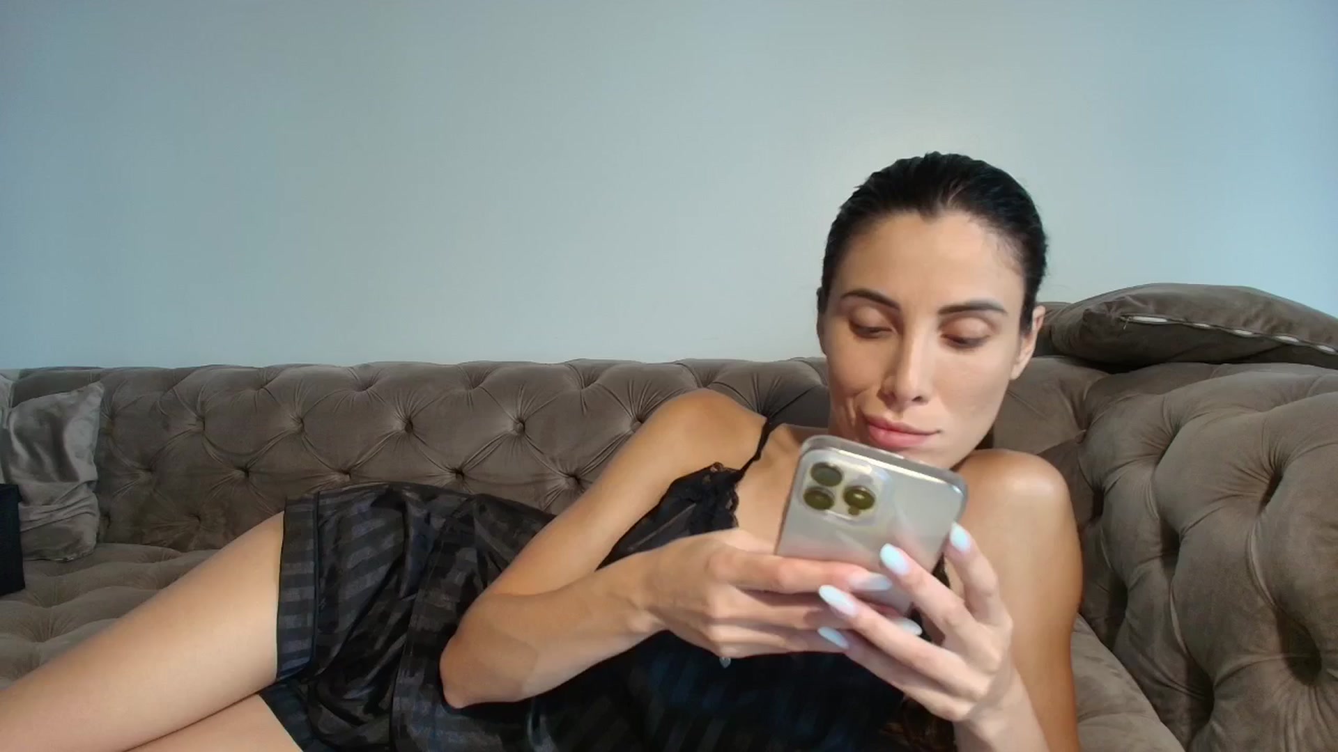 Gallery image thumbnail from Anne_Marieee's myfreecams stream on, 06/11/2025, 08:28 image 5 of 20