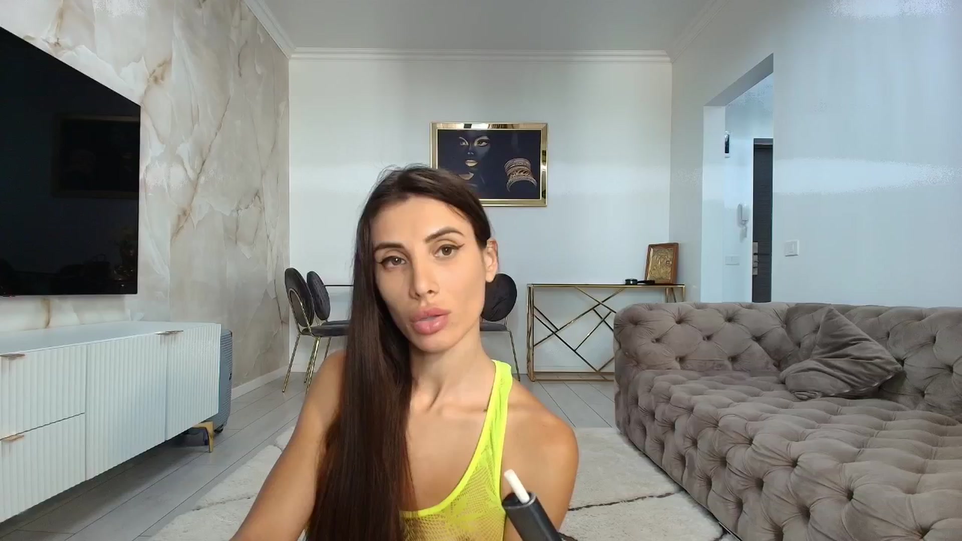 Gallery image thumbnail from Anne_Marieee's myfreecams stream on, 06/14/2025, 10:46 image 20 of 20