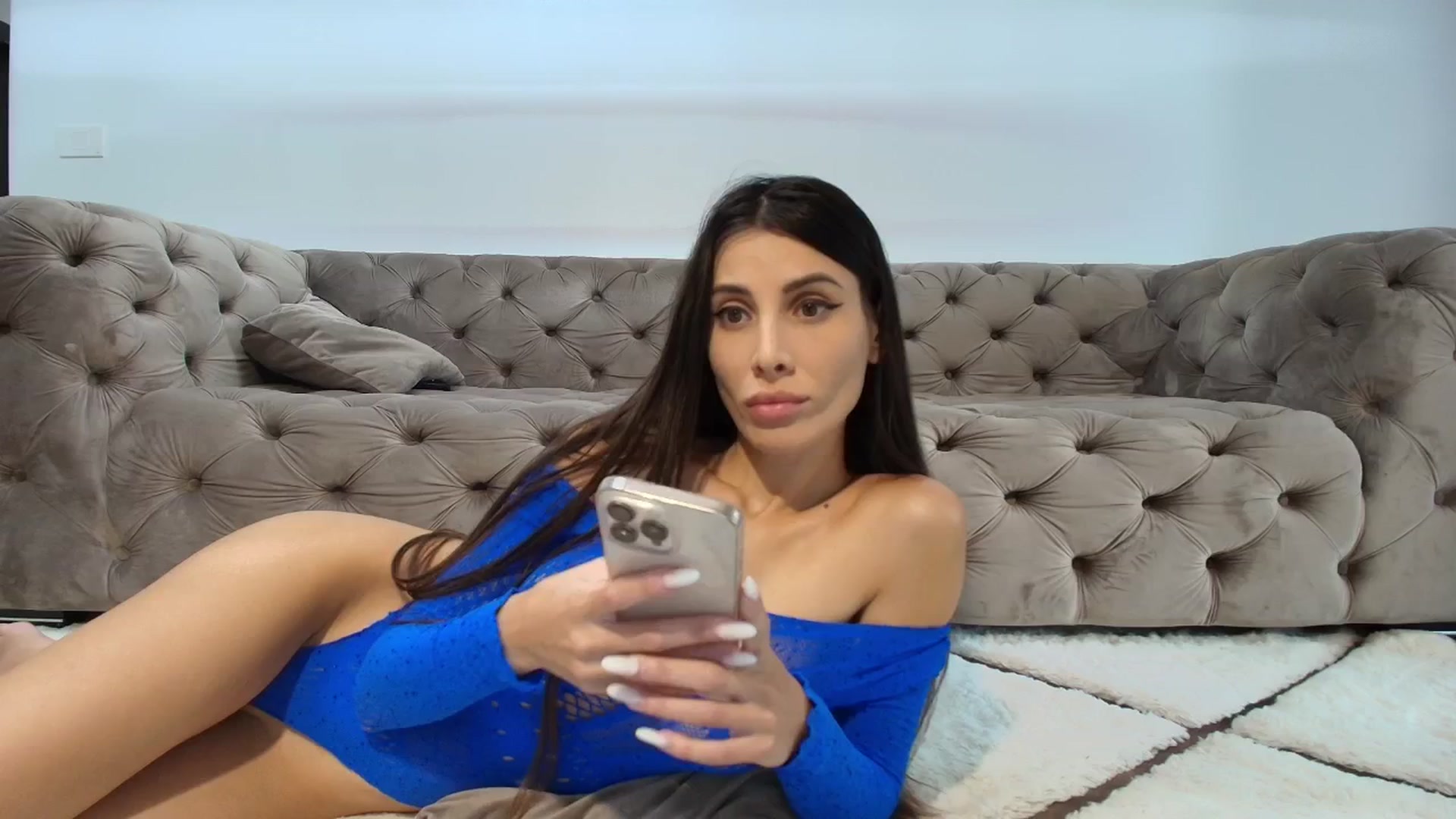 Gallery image thumbnail from Anne_Marieee's myfreecams stream on, 06/28/2025, 11:06 image 12 of 20