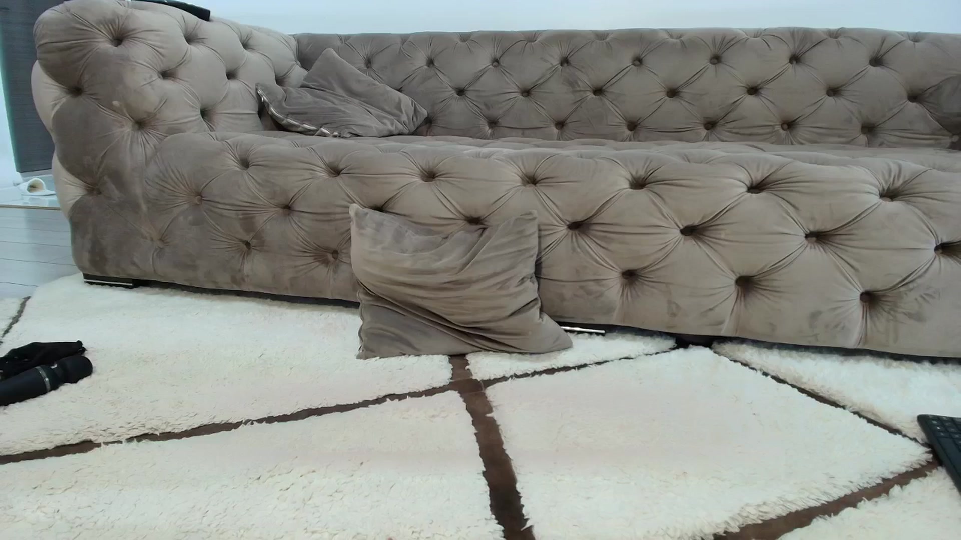 Gallery image thumbnail from Anne_Marieee's myfreecams stream on, 06/29/2025, 14:01 image 17 of 20