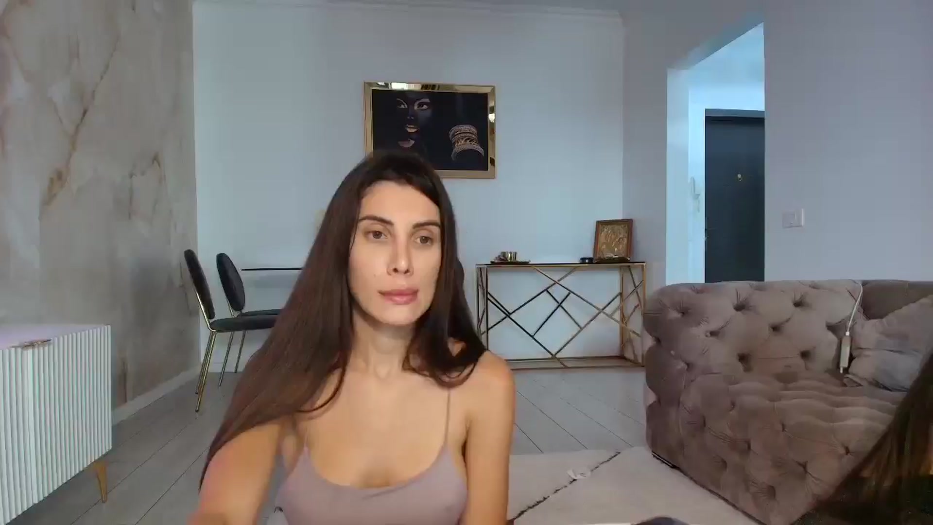 Gallery image thumbnail from Anne_Marieee's myfreecams stream on, 07/10/2025, 12:48 image 11 of 20