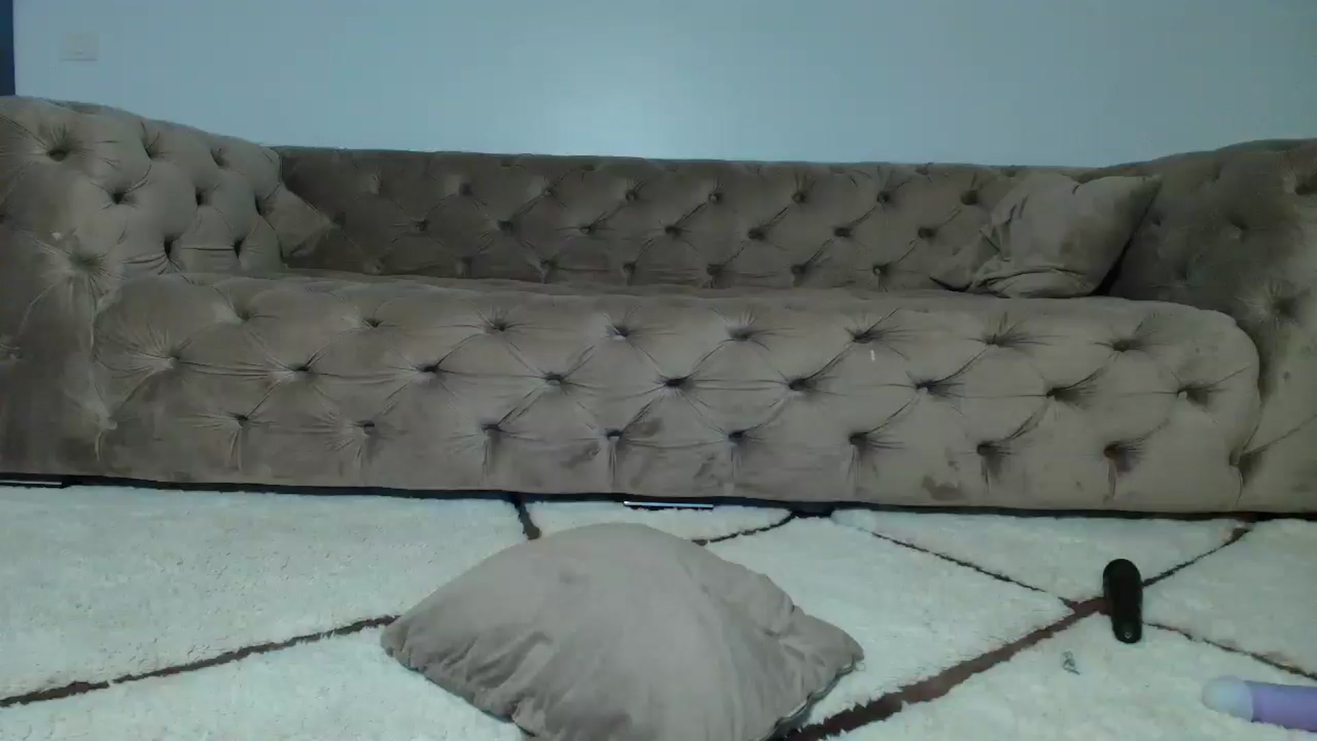Gallery image thumbnail from Anne_Marieee's myfreecams stream on, 07/10/2025, 20:45 image 10 of 20