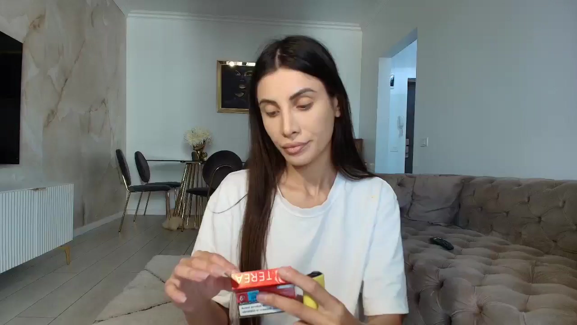 Gallery image thumbnail from Anne_Marieee's myfreecams stream on, 07/12/2025, 10:21 image 1 of 20